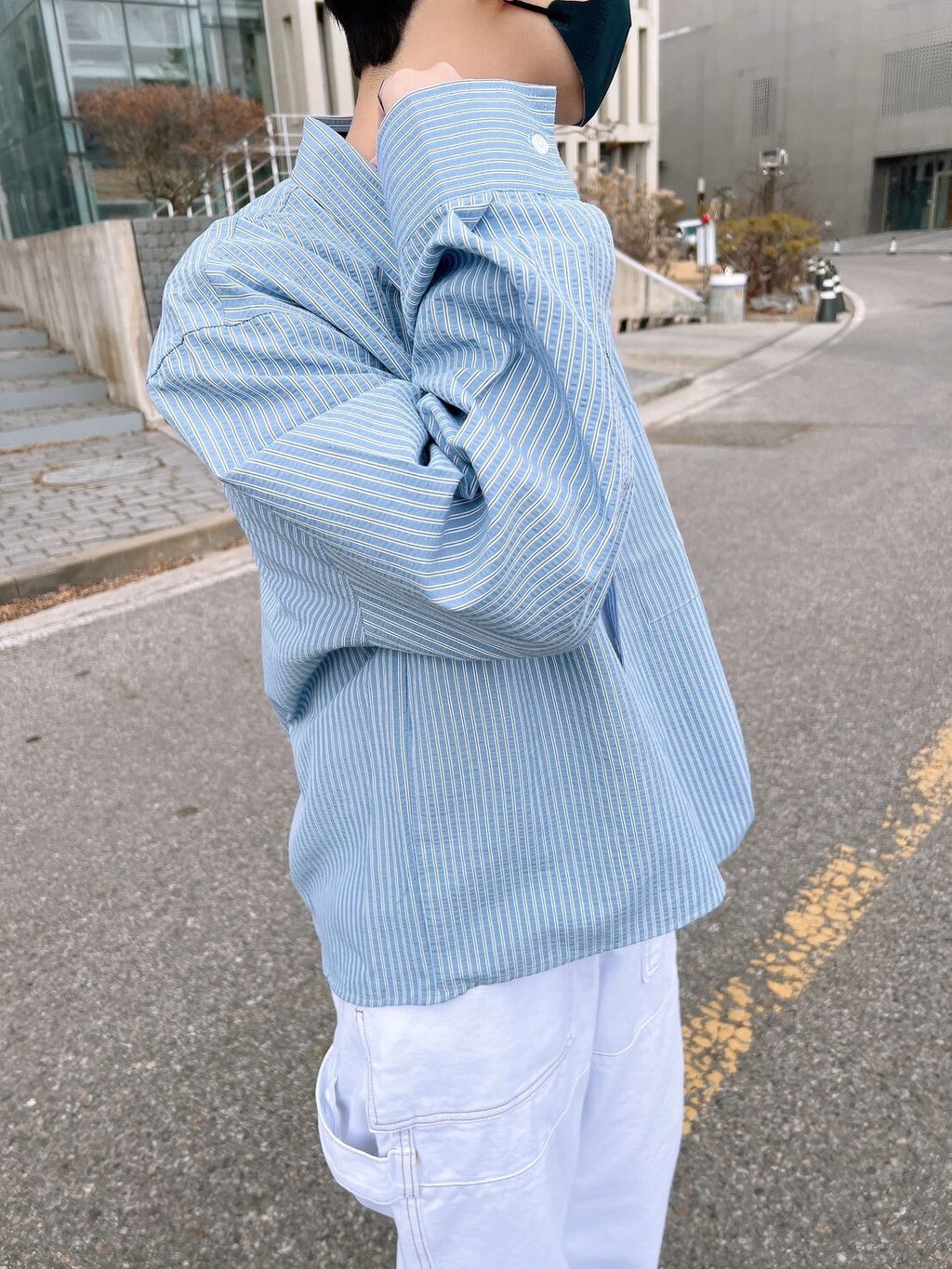 LINE_ALBUM_5MN08  立體泡泡襯夏季短版襯衫 -3色_250306_24