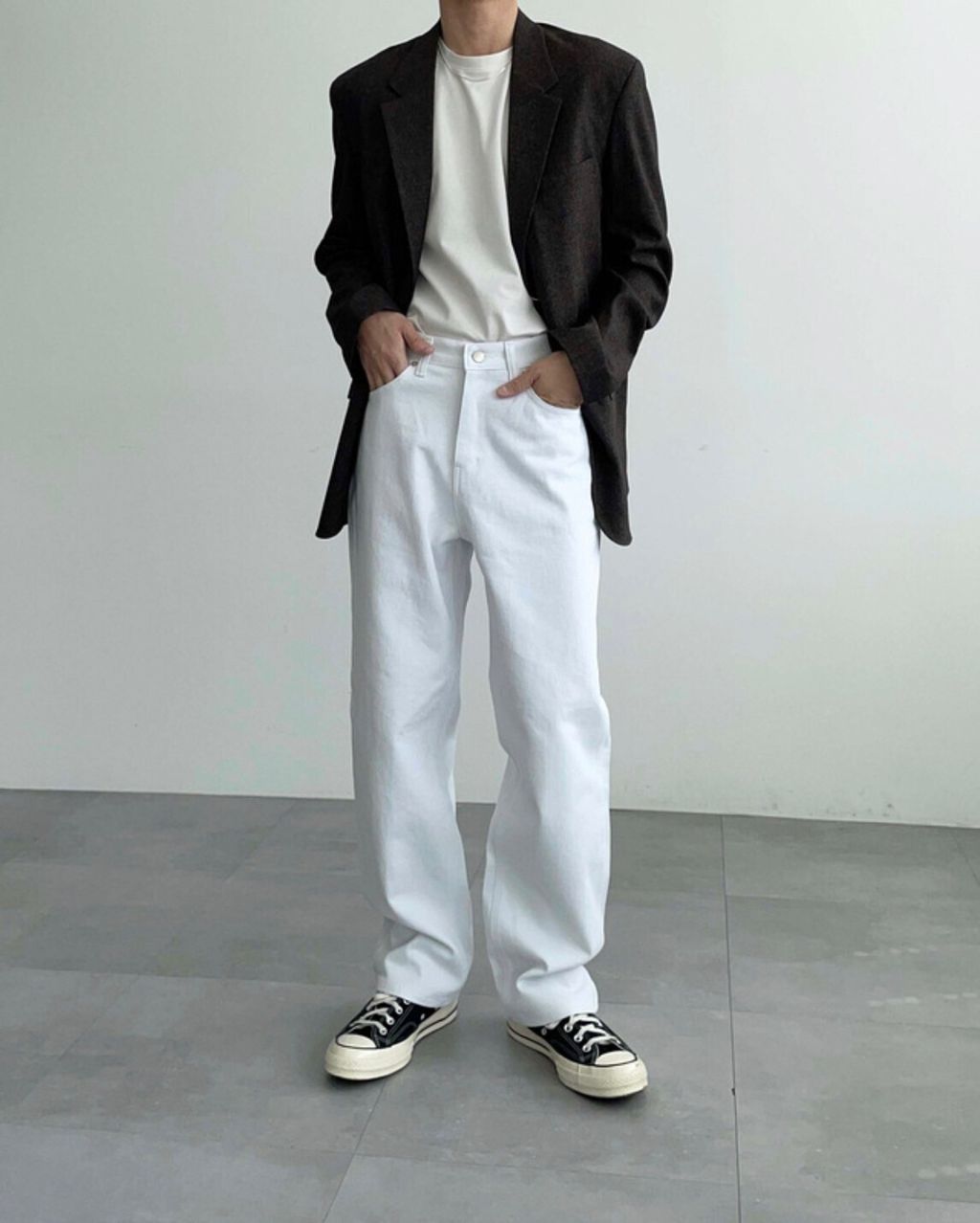 LINE_ALBUM_JB28  歐爸長腿闊腿直筒牛仔褲-2色 24000won $1450_230718_15