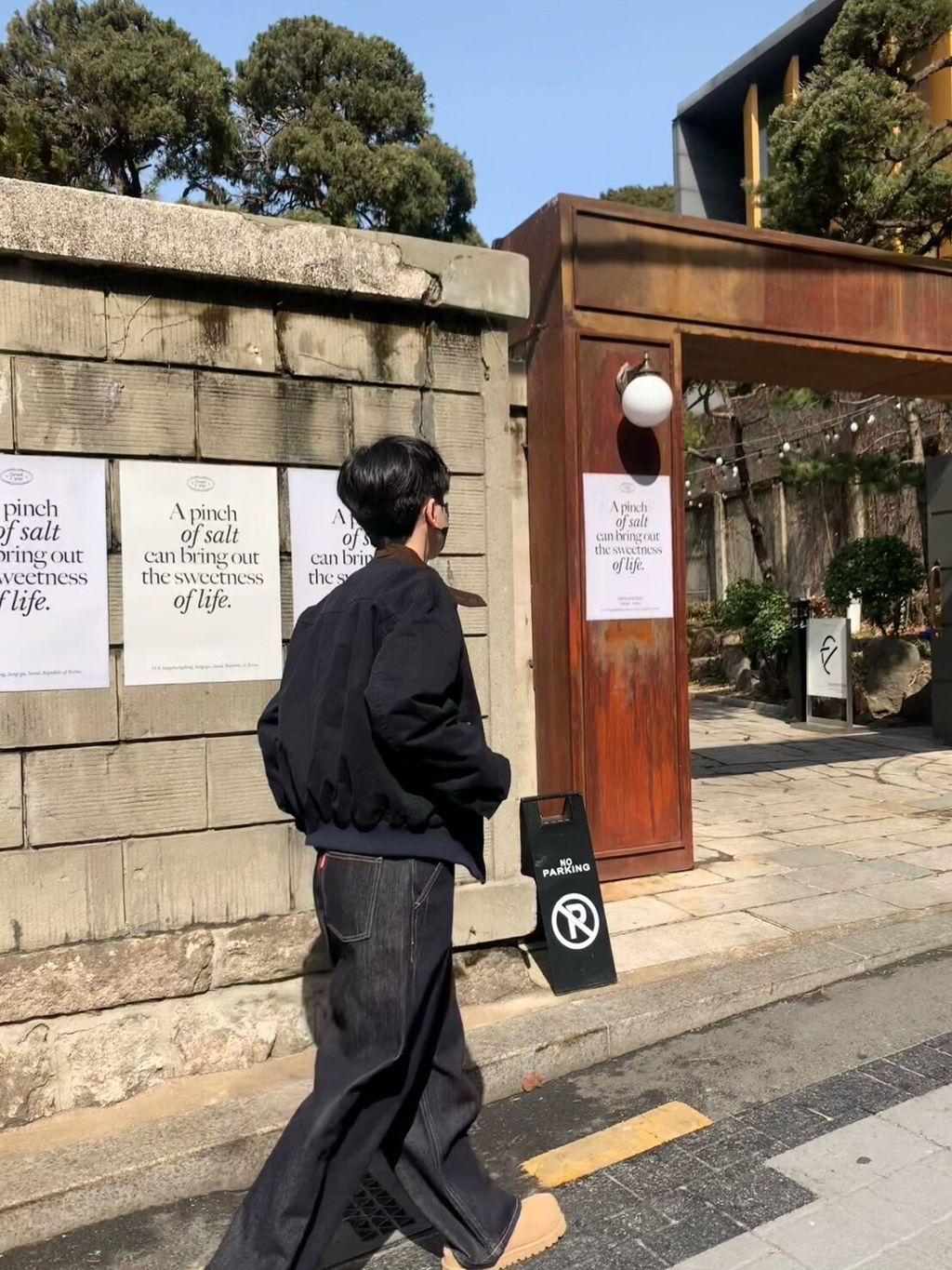 LINE_ALBUM_5MA21  長直腿薄挺丹寧寬褲  $1450_250307_13