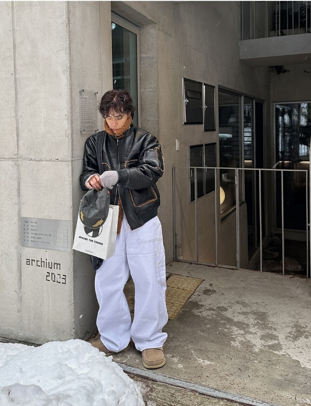 LINE_ALBUM_5MN14 反車線牛仔工裝寬褲 -2色  $1750_250307_40