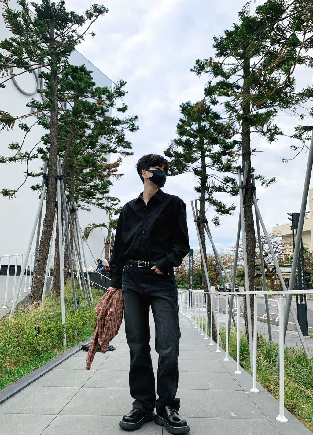 LINE_ALBUM_5MN07  不會皺的日常穿搭，滑面挺版單口袋長襯 -15色 $990_250313_1