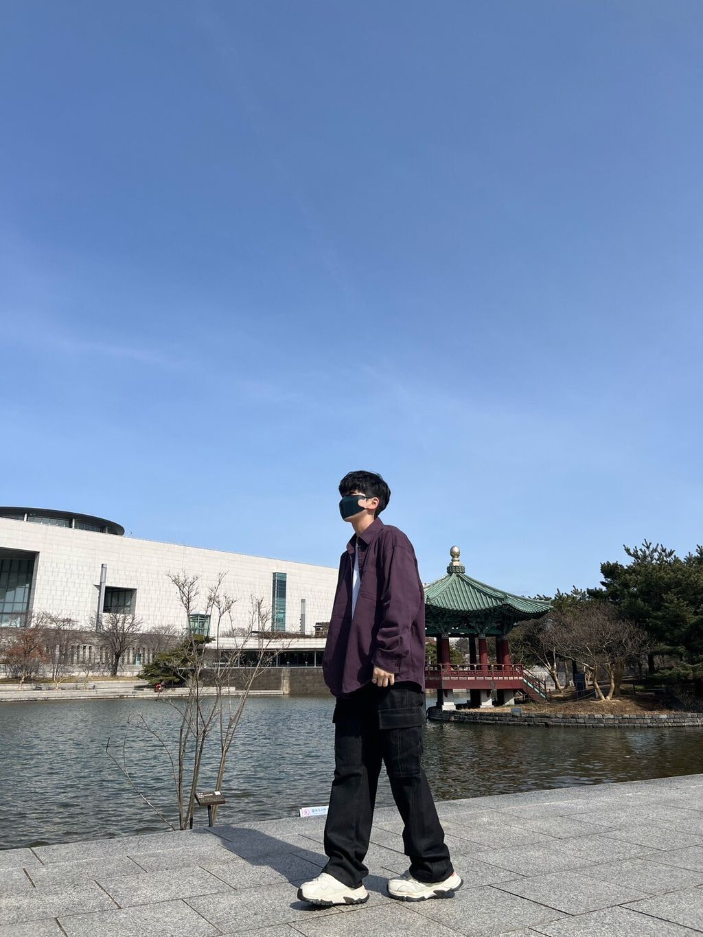 LINE_ALBUM_5MN50  微寬 硬挺 俐落丹寧工裝褲-2色  $1650_250316_14