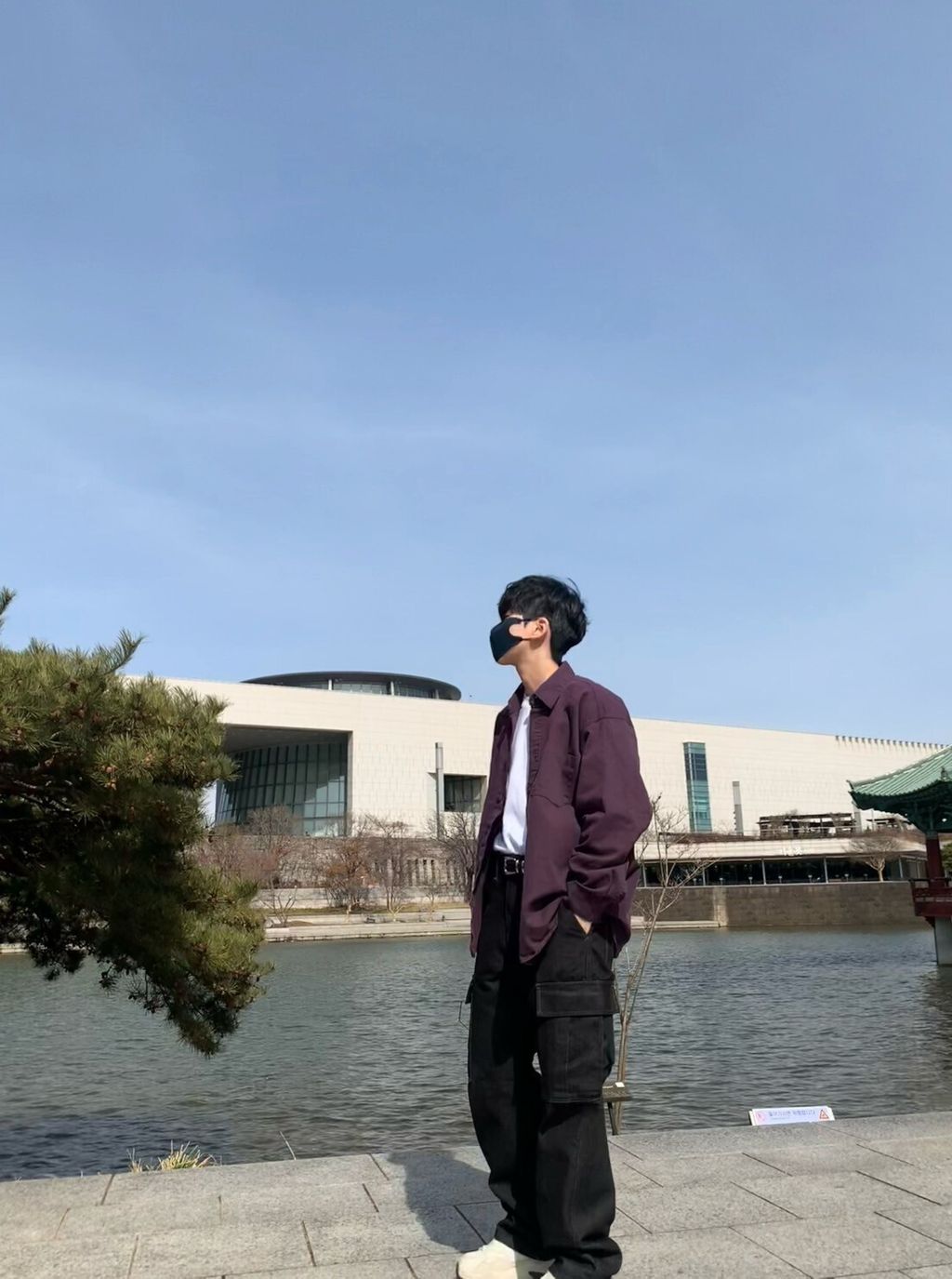 LINE_ALBUM_5MN50  微寬 硬挺 俐落丹寧工裝褲-2色  $1650_250316_35