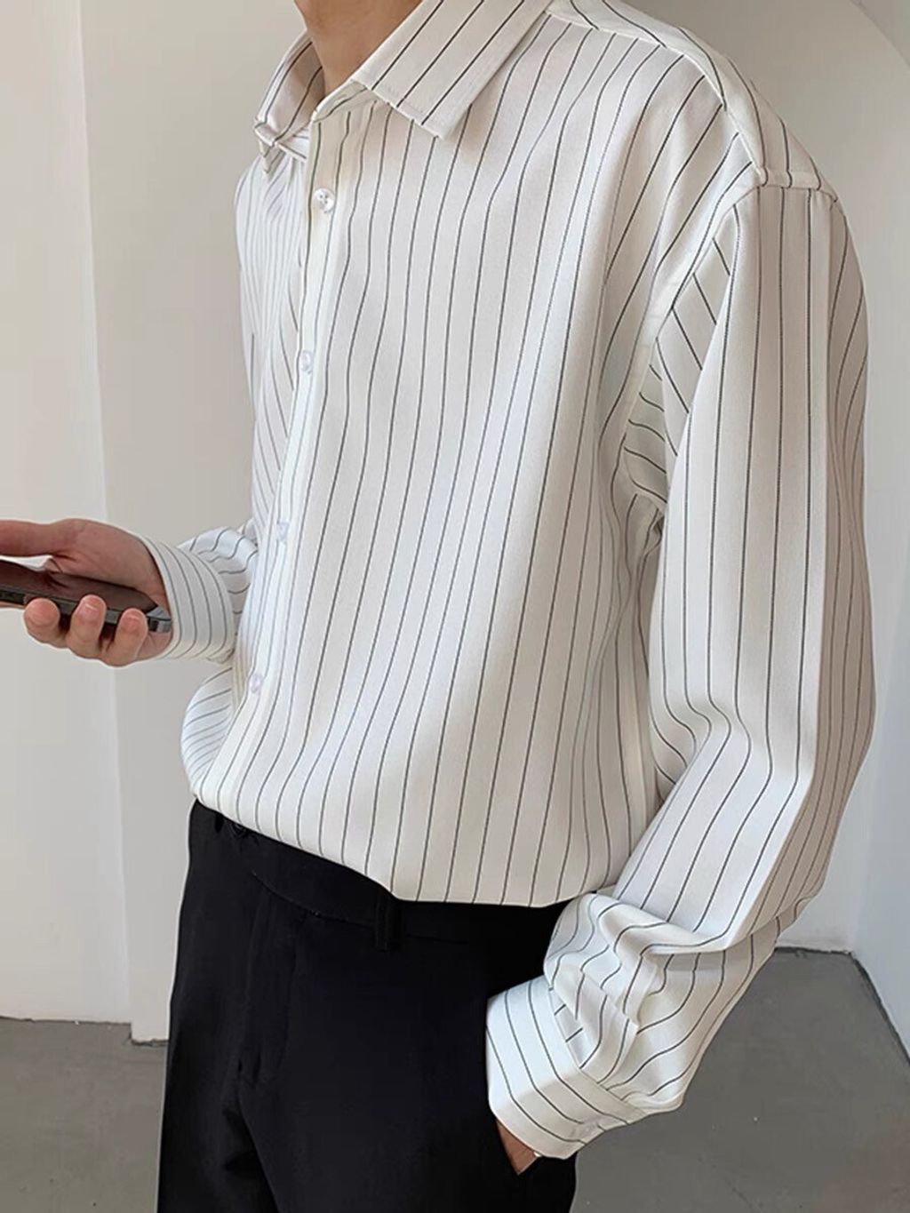 LINE_ALBUM_OC11 免燙不易皺直條合身款襯衫-4色 $990_231125_15