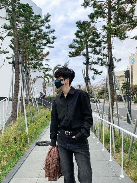 LINE_ALBUM_5MN07  不會皺的日常穿搭，滑面挺版單口袋長襯 -15色 $990_250315_4