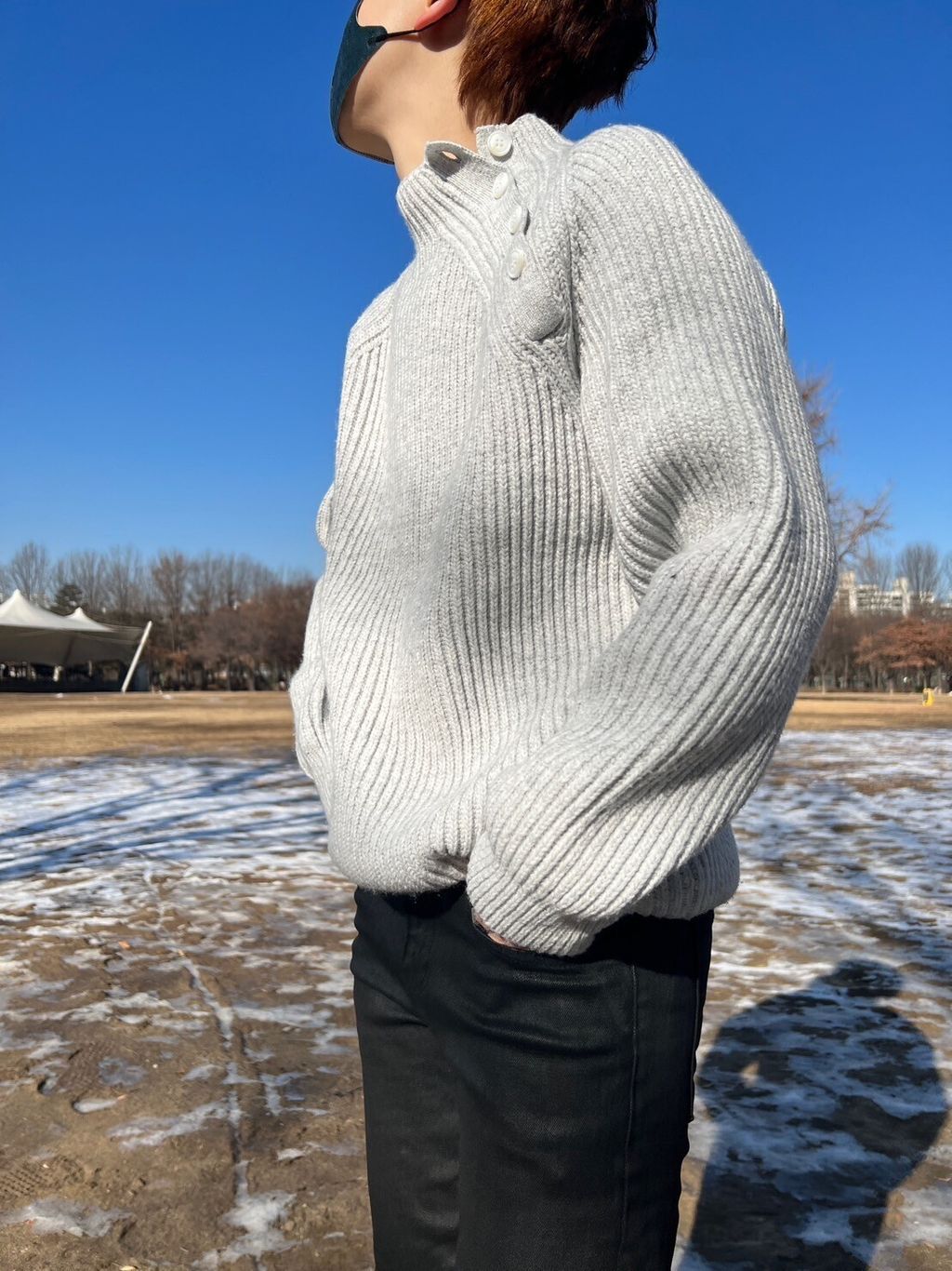 LINE_ALBUM_JM40 人造羊毛落肩斜扣保暖半領毛衣 $1450_240118_23