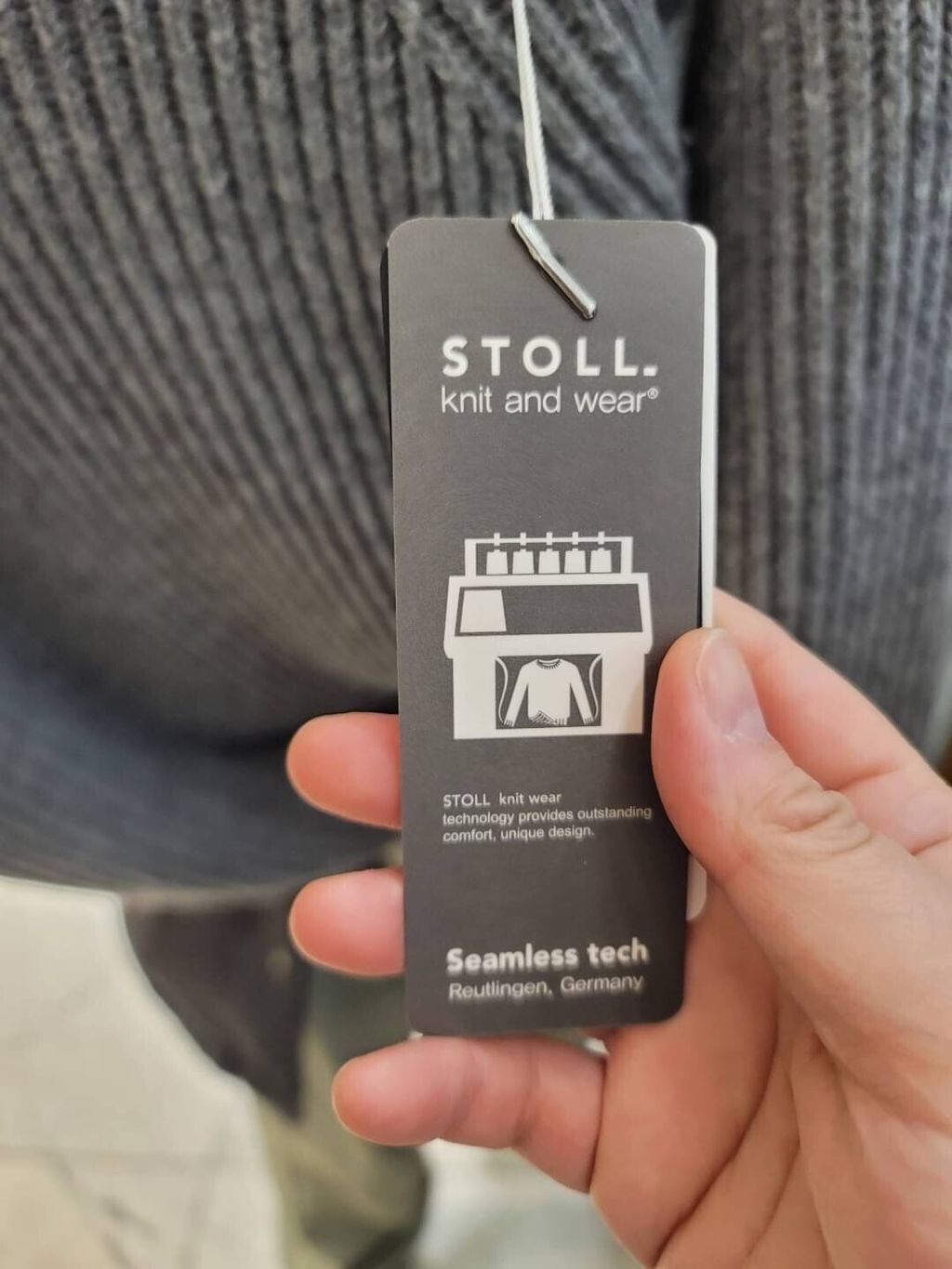 LINE_ALBUM_JM40 人造羊毛落肩斜扣保暖半領毛衣 $1450_240118_14