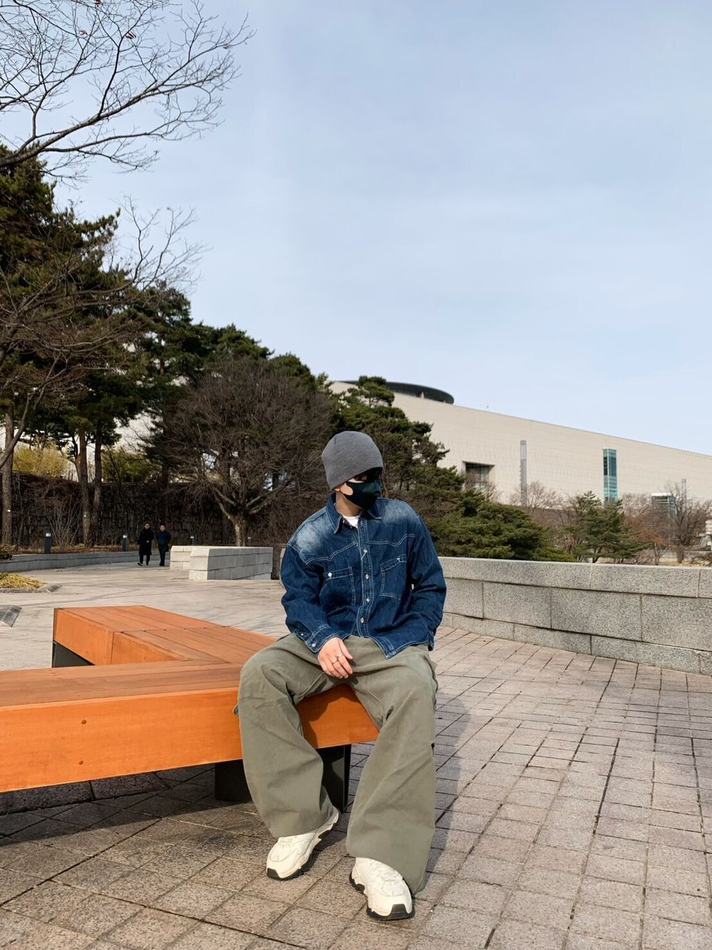 LINE_ALBUM_5MA32 微短版夏季丹寧襯衫-2色 $1350_250313_21