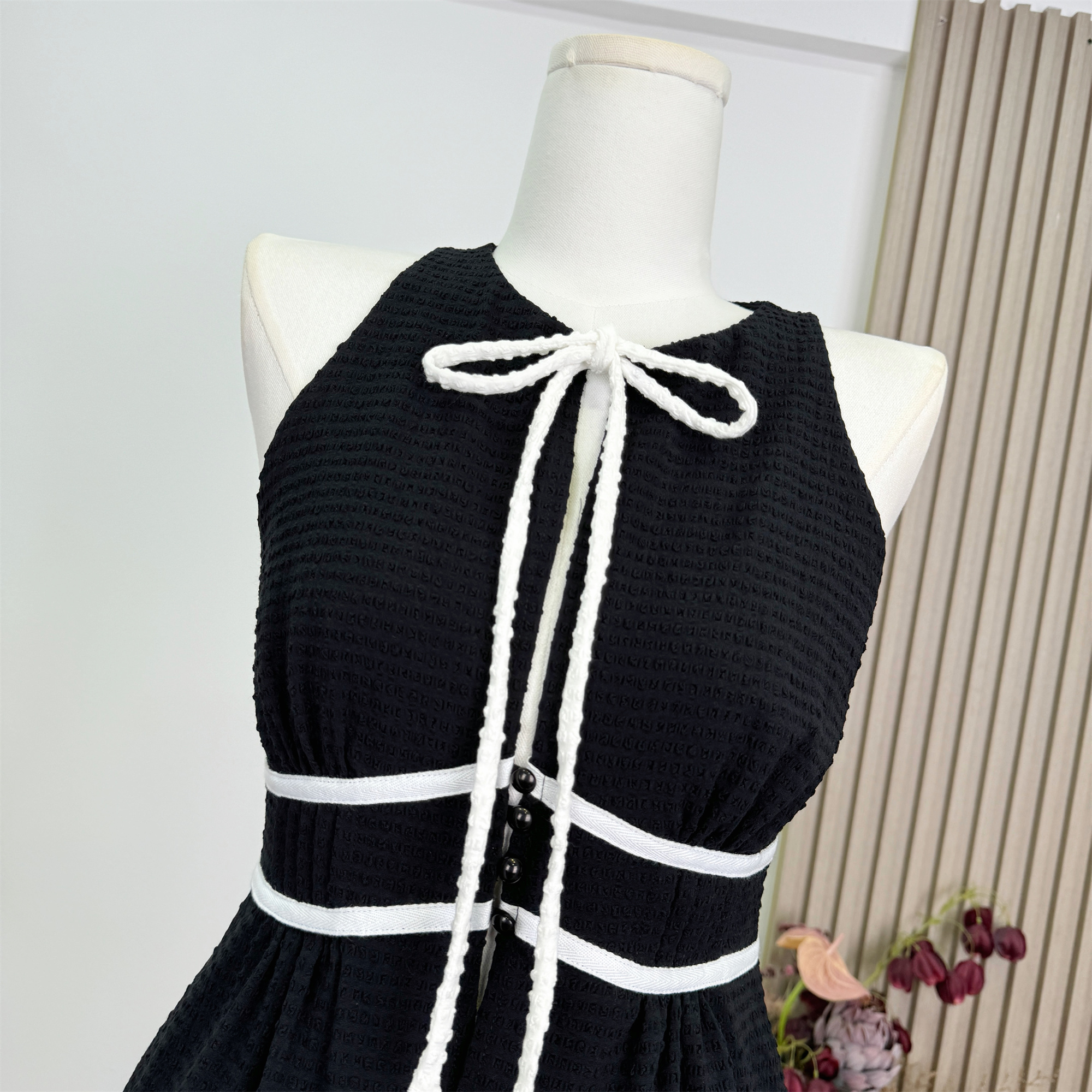 1746172158833_i1c9Wg