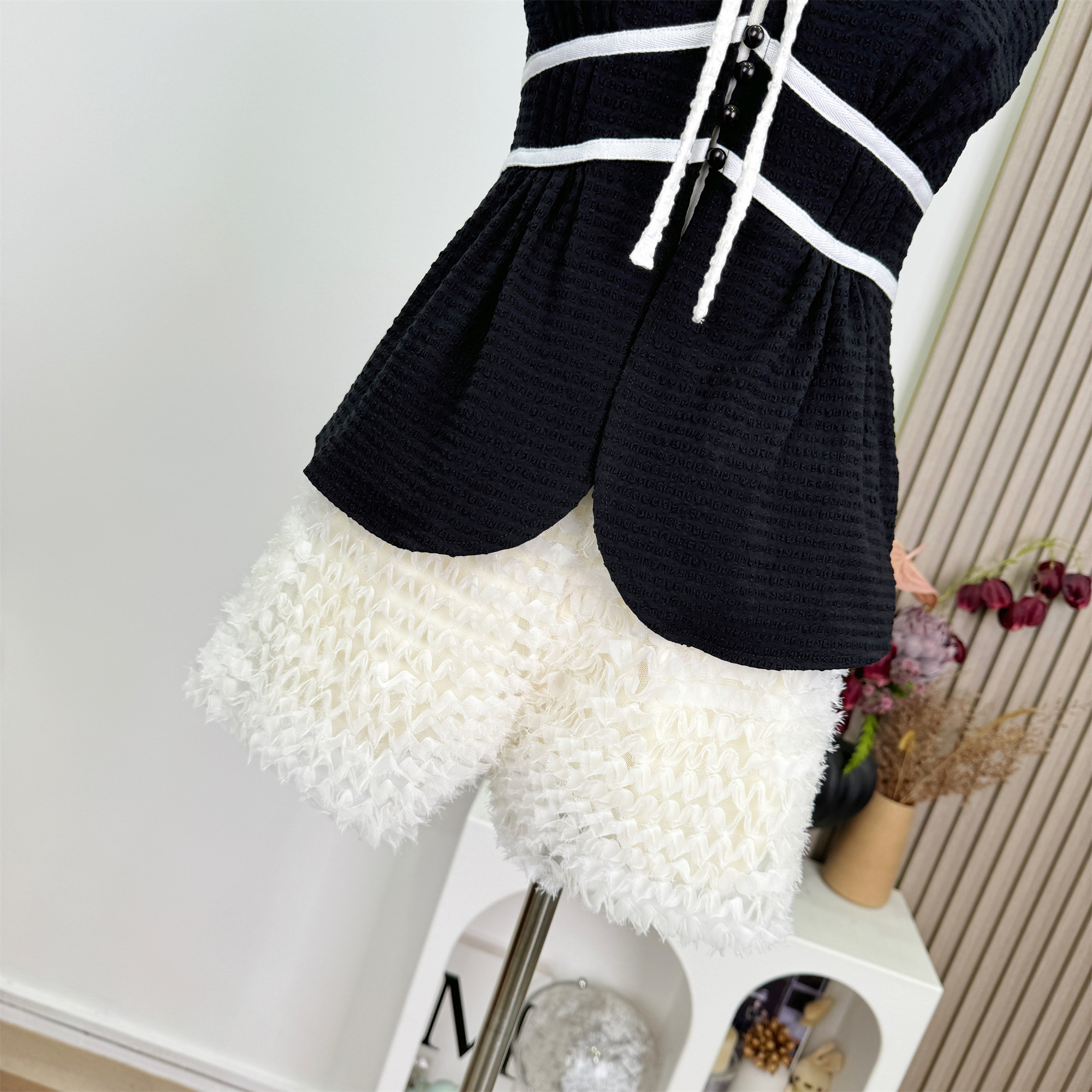 1746172159094_ebdDb2