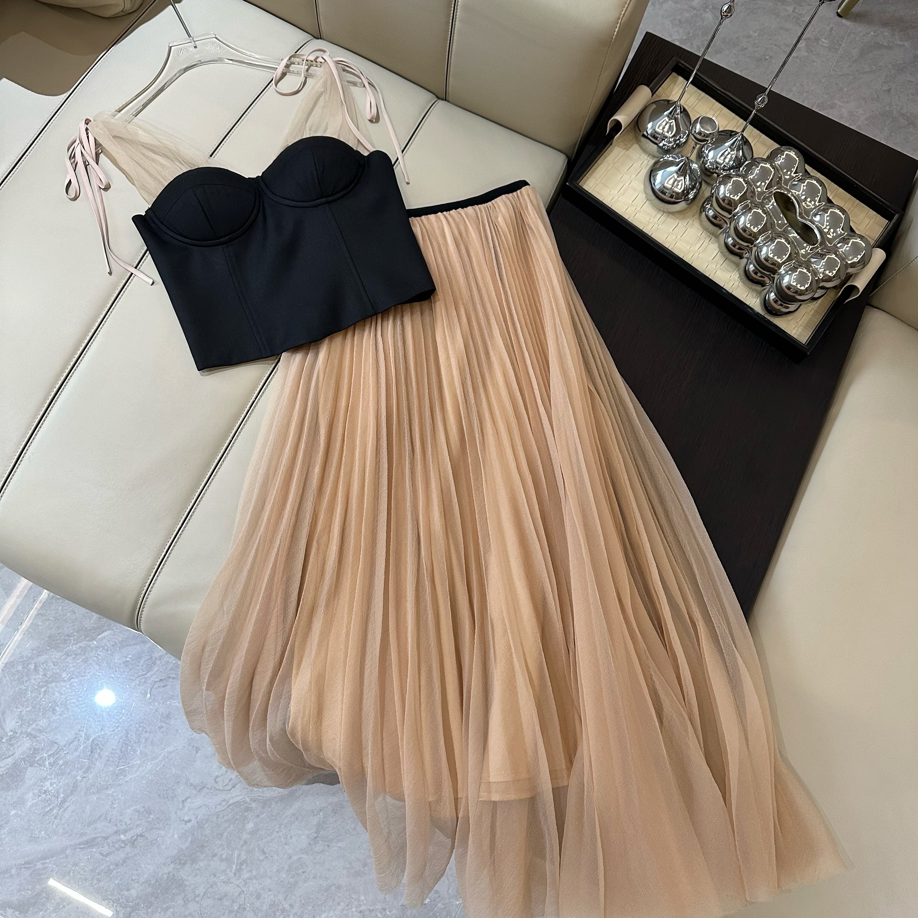 1745079920097_980277