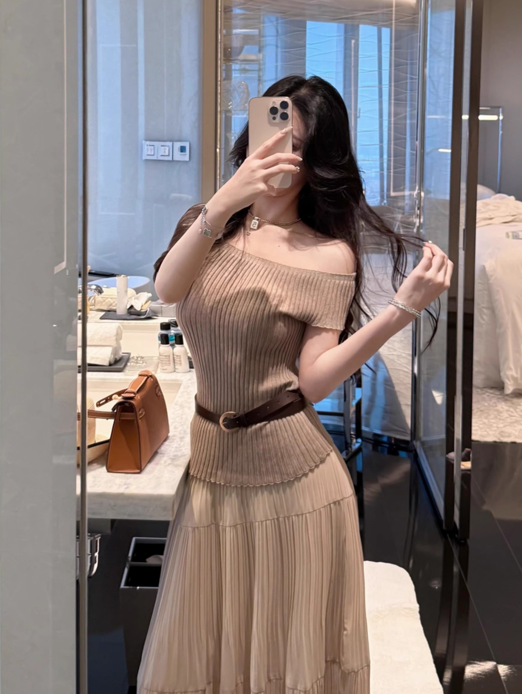 1744874192796_34367 (1)