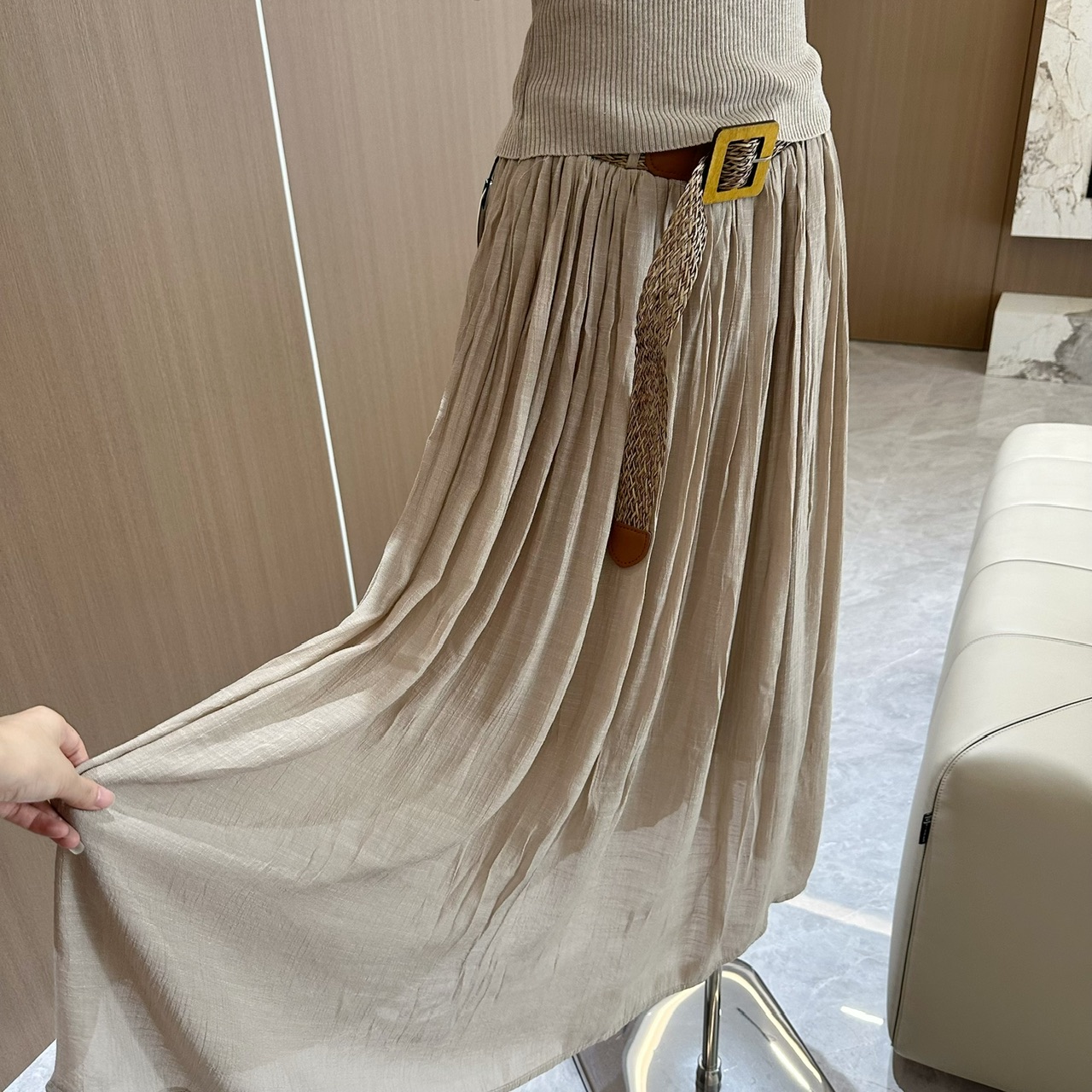 1748110682878_7HJa4f