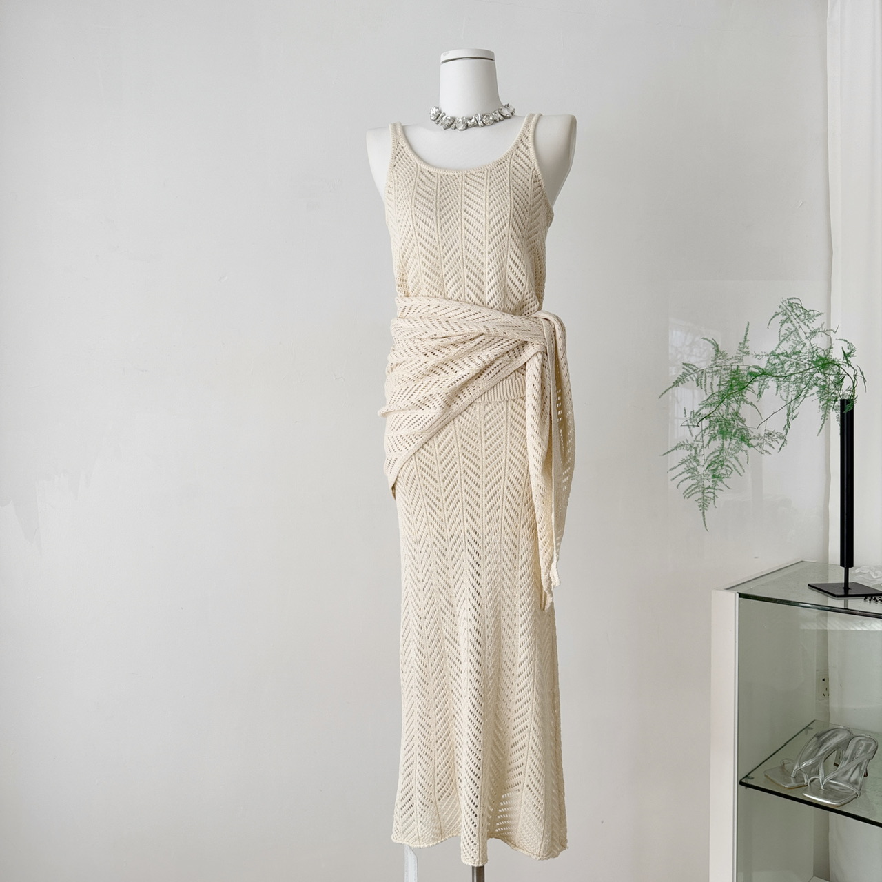 1751683671228_bW6xKN