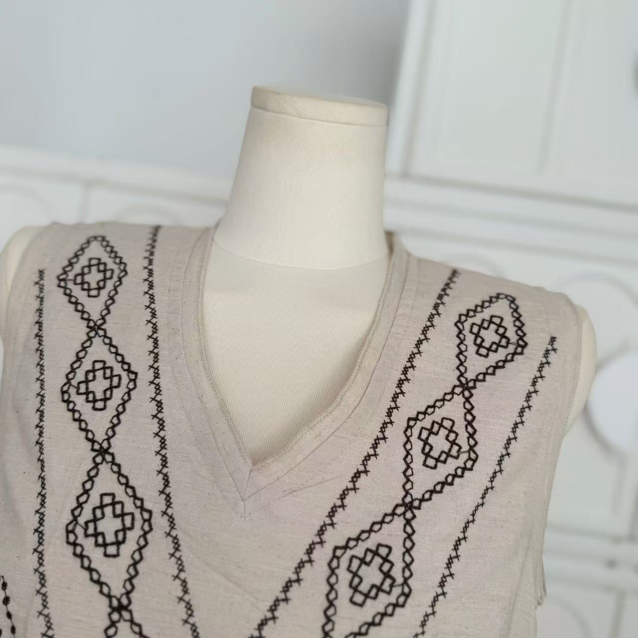 1751961128191_VVuc7q