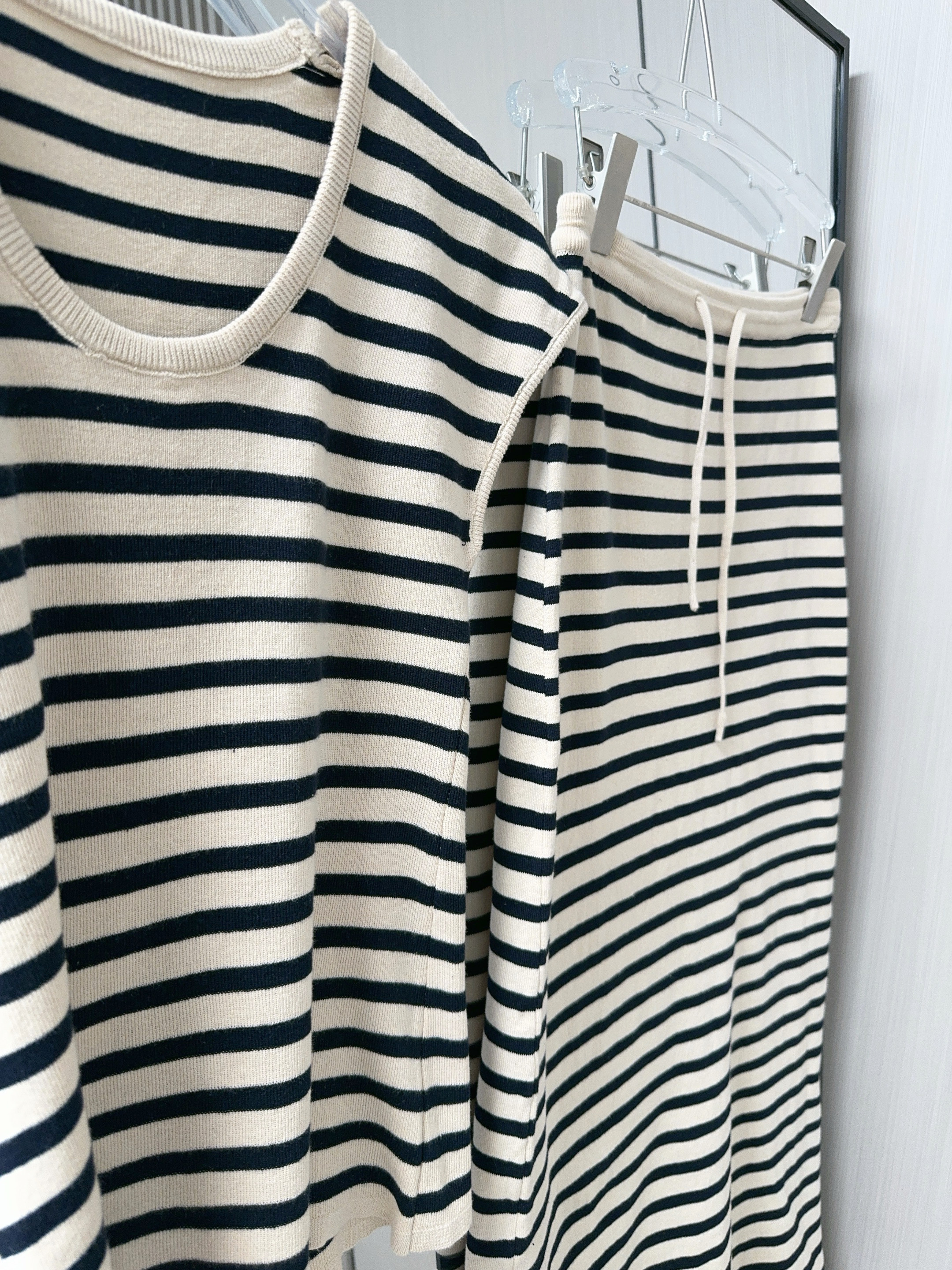 1752238605670_KqHt2u