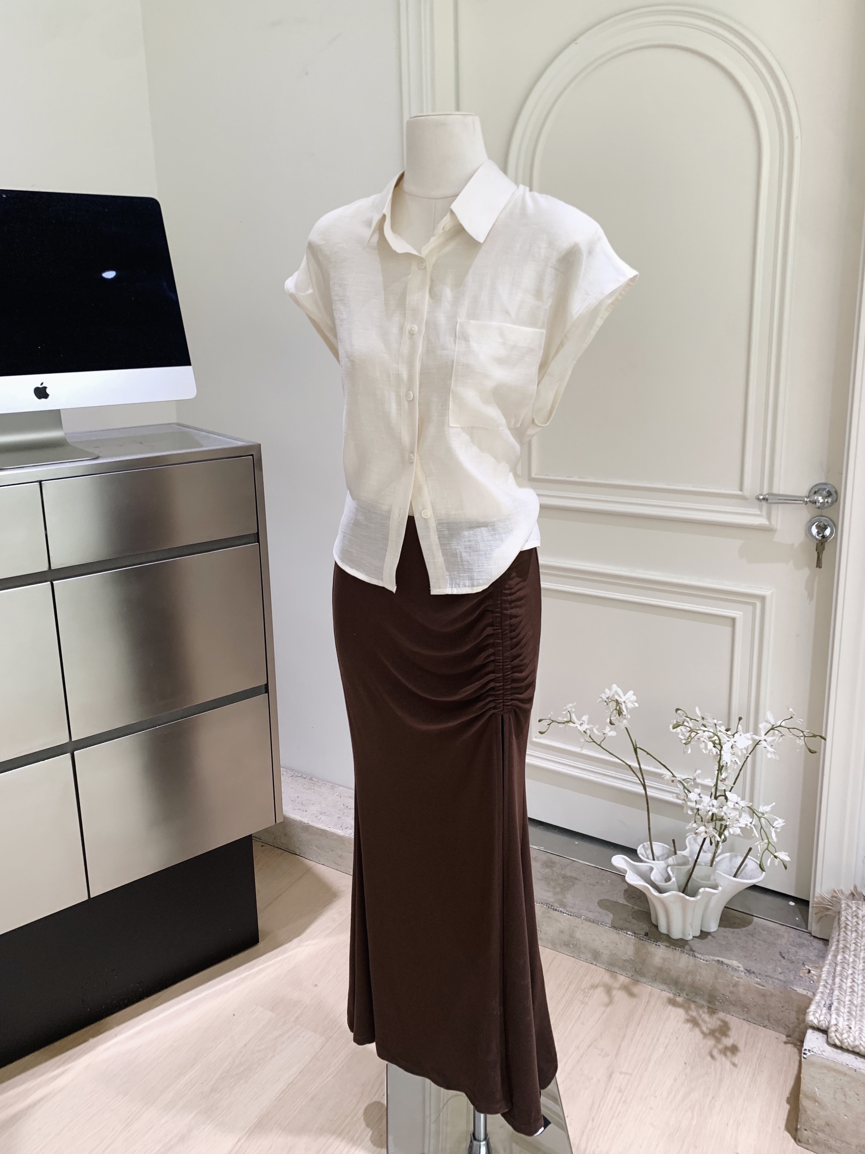 1751812145884_MB0OXq