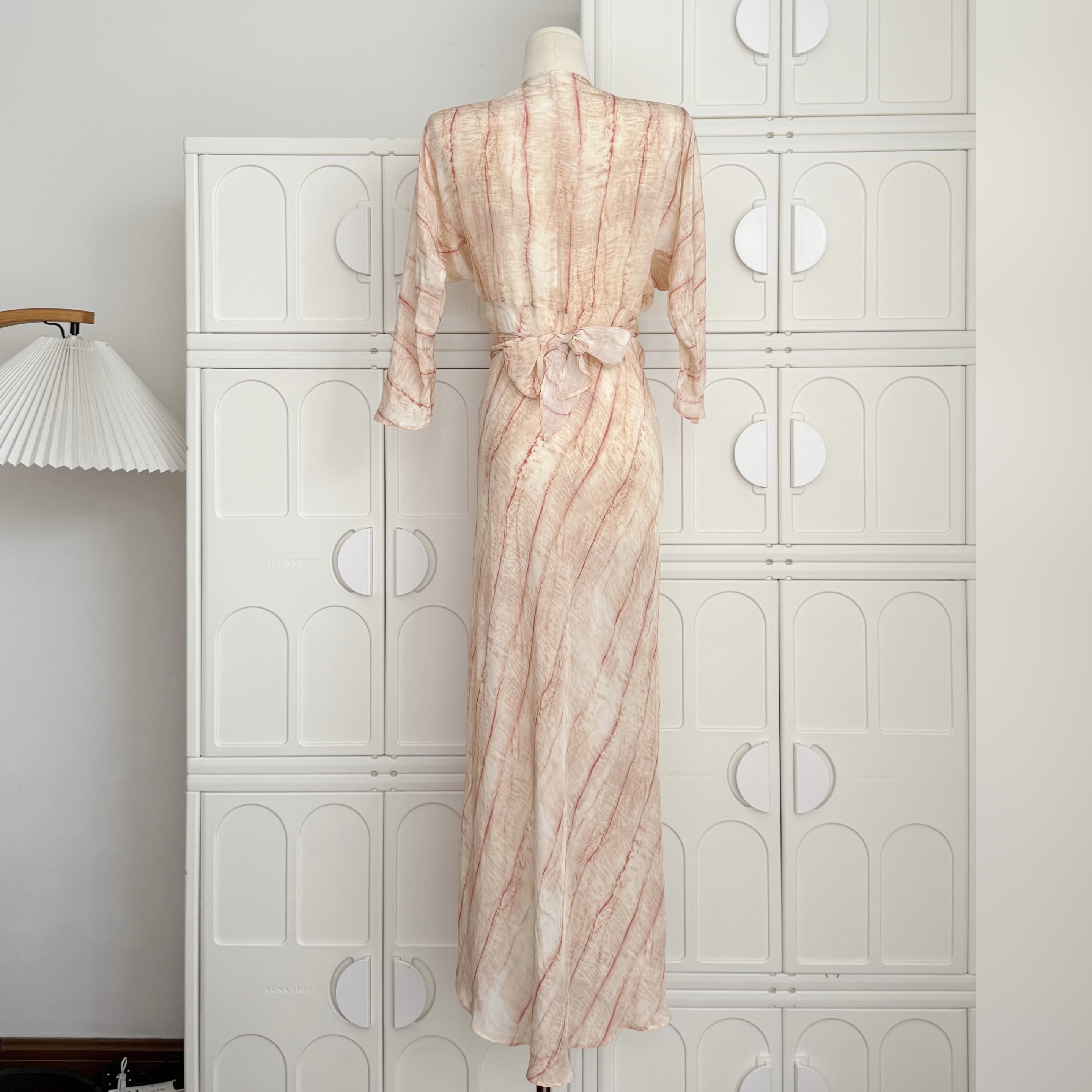 1749479540728_rLofO9