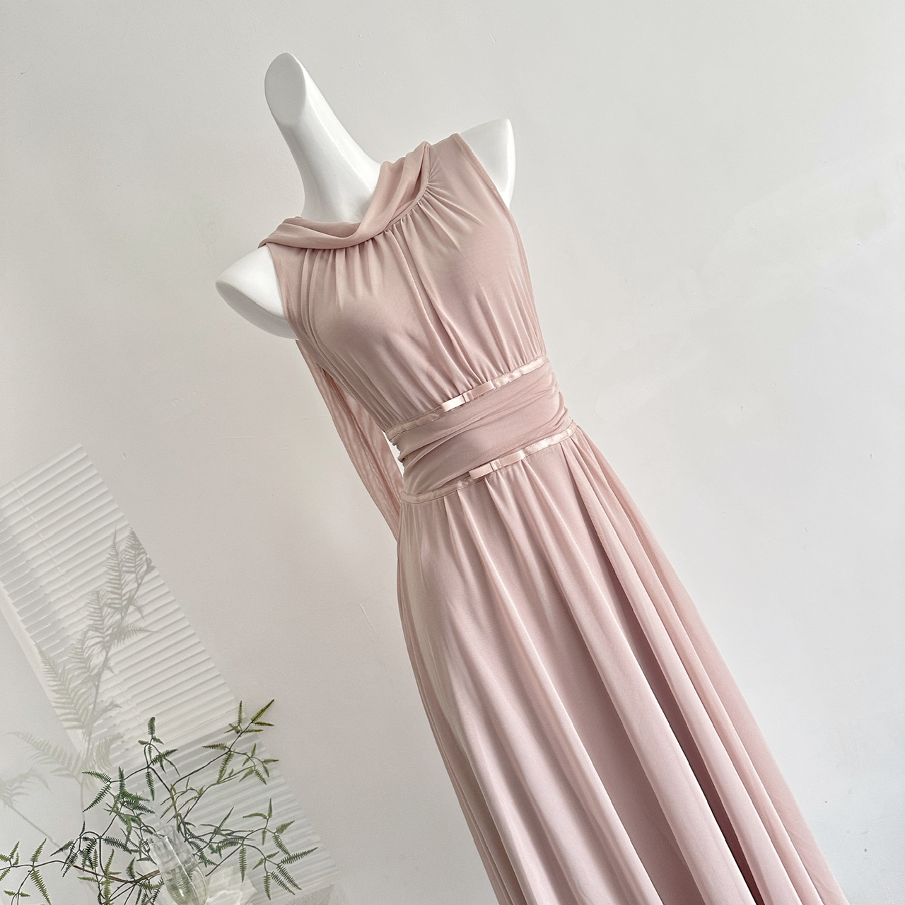 1749648321572_UxNBEH