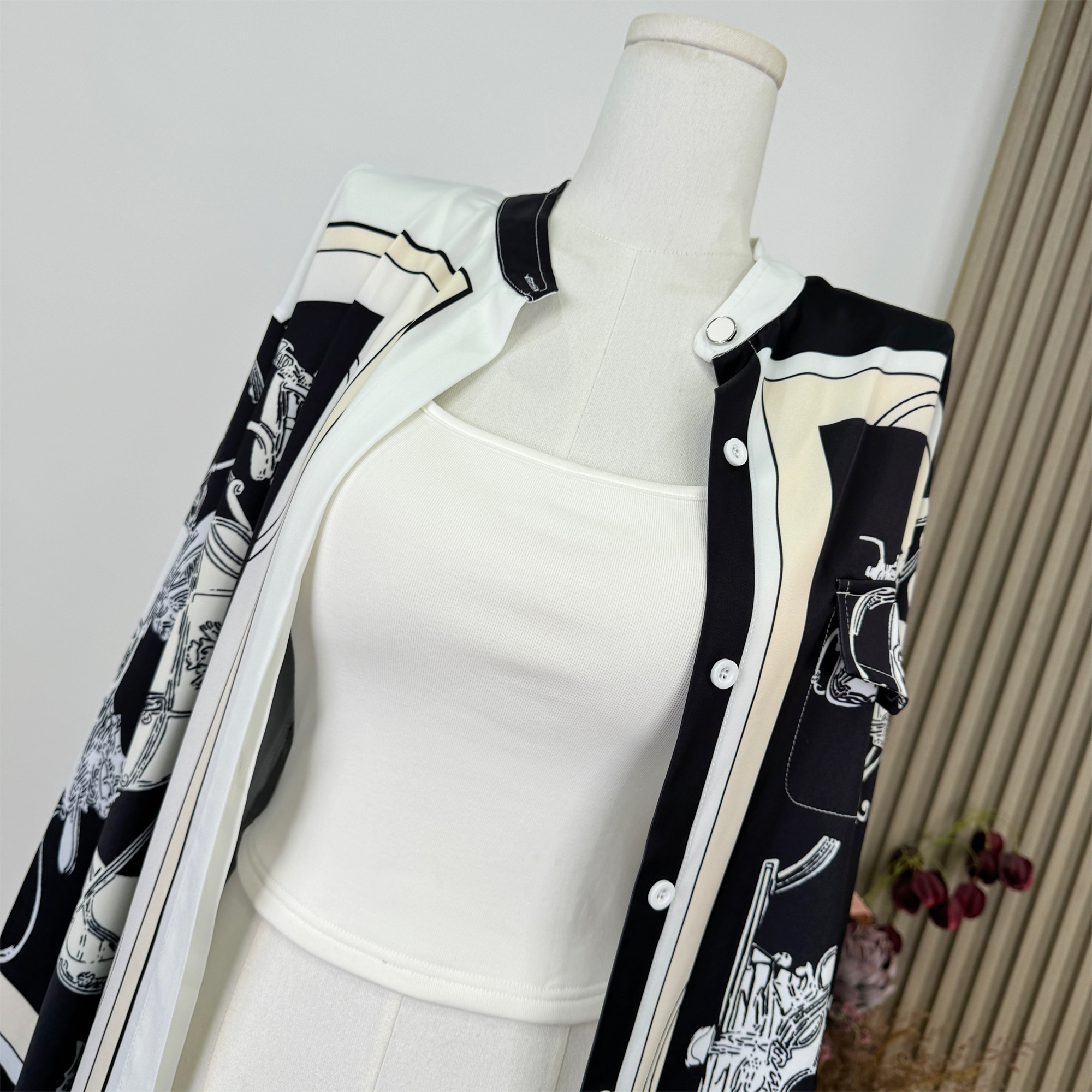 1753781851164_121SlQ