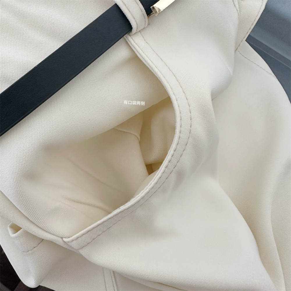 1742520275832_372220