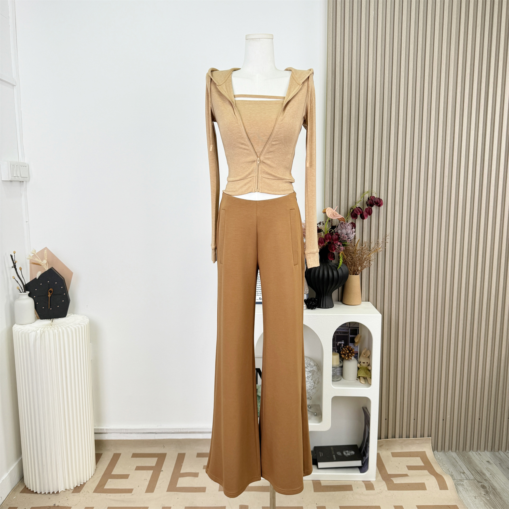 1754365919643_tT5bDw