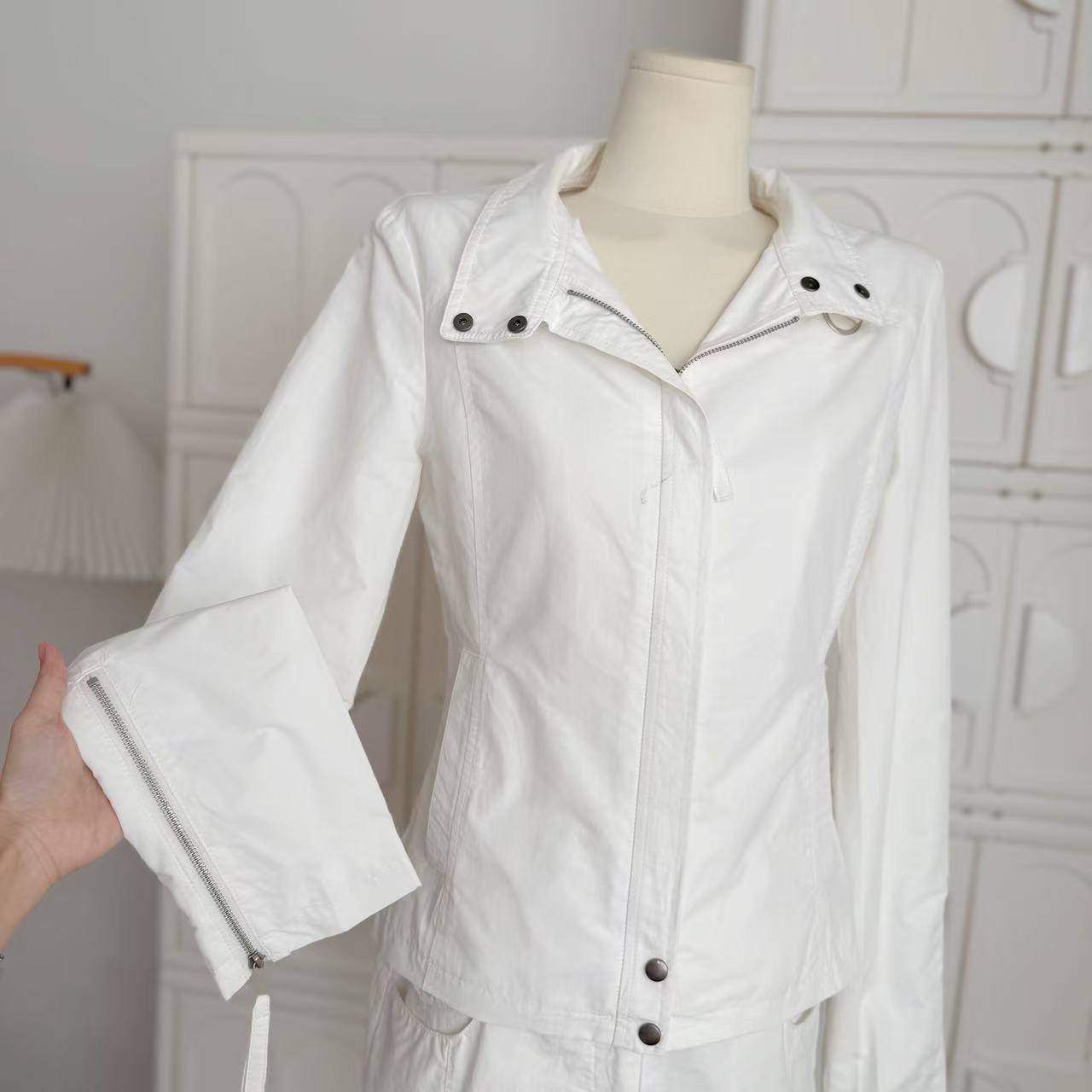 1754497256603_MiA1PV