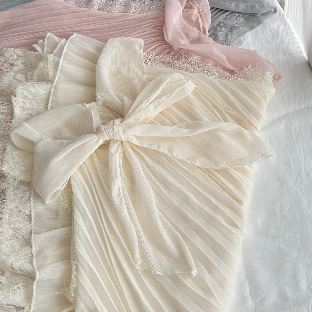 1748870281905_FYRRvC