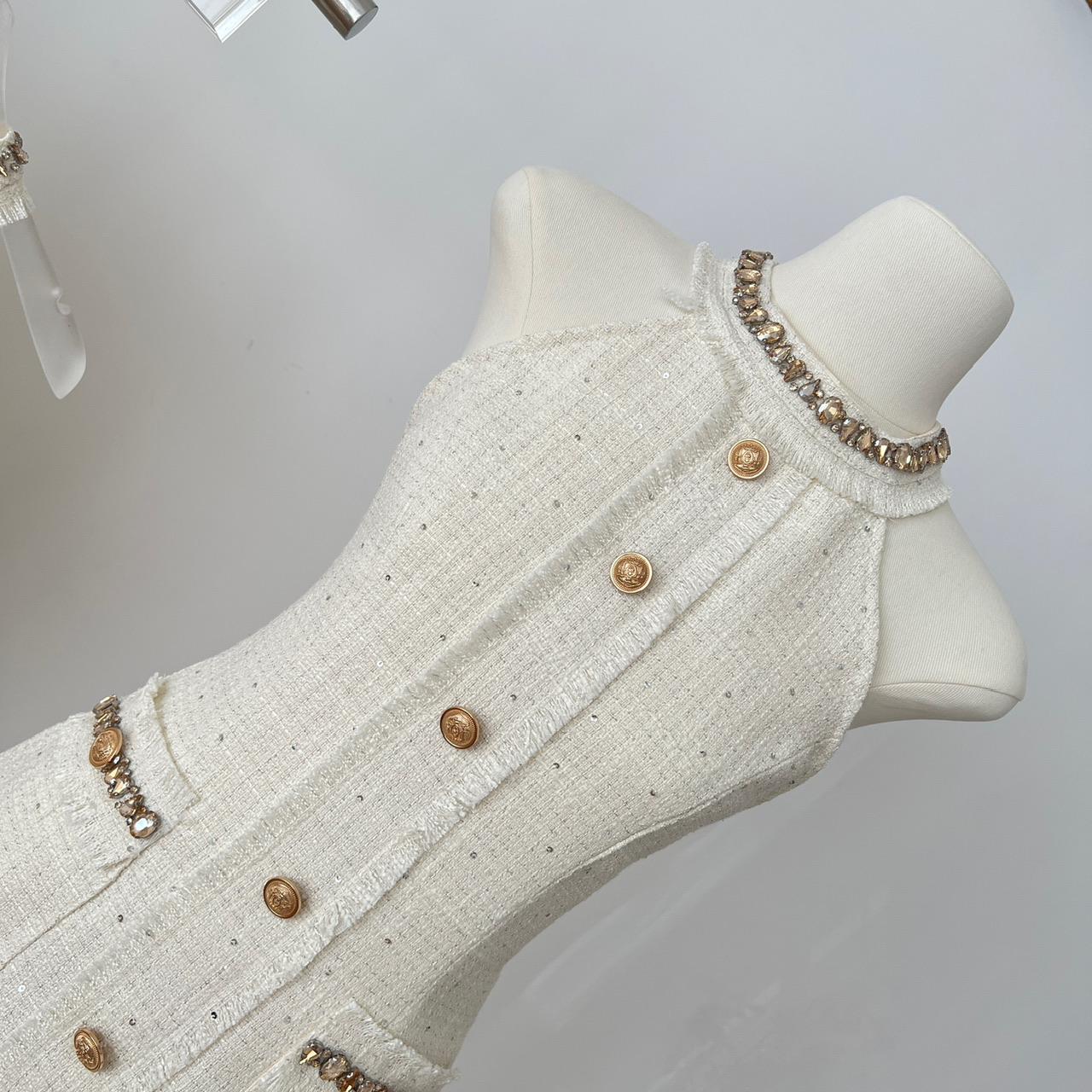 1754745610192_Wq7XVD