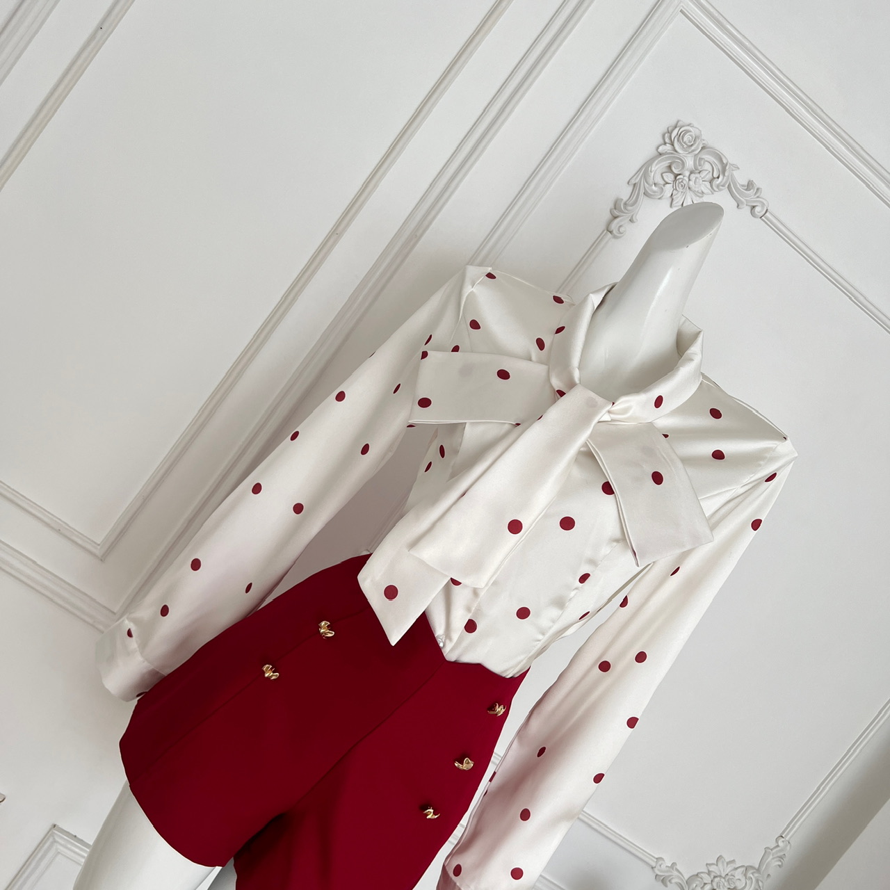 1756058239902_6R3et9