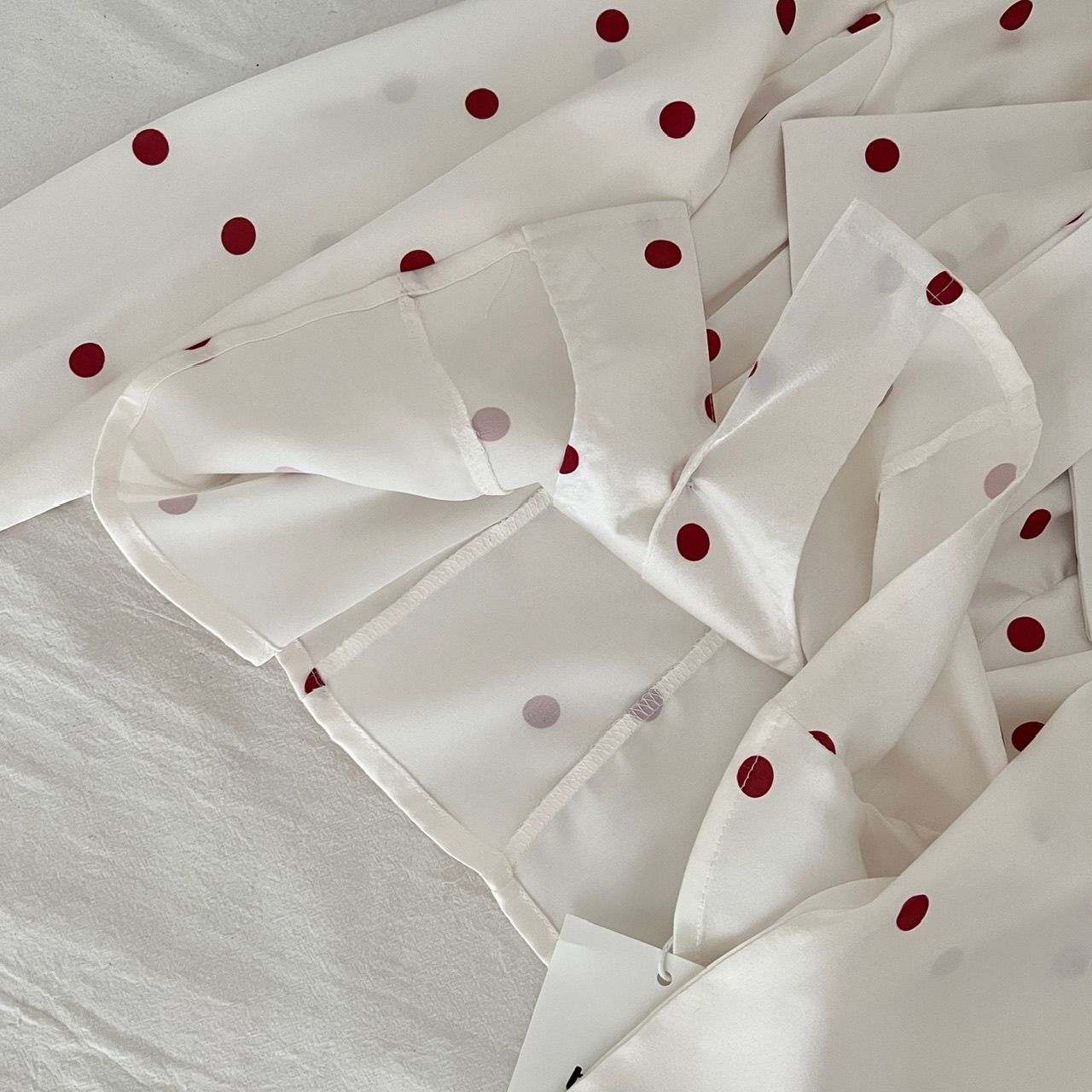 1756058241016_WTTVDH