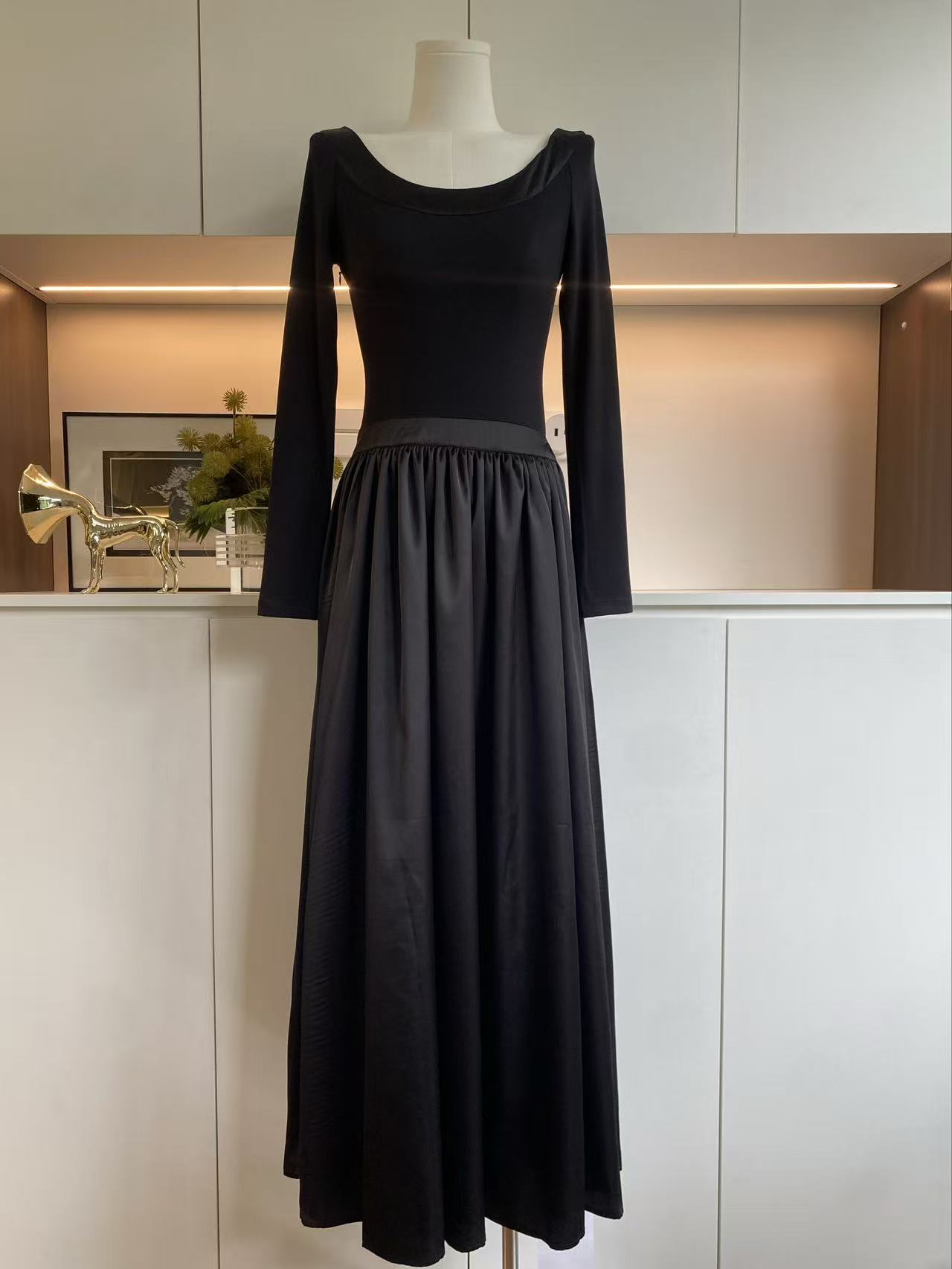 1756377376135_pRe41G