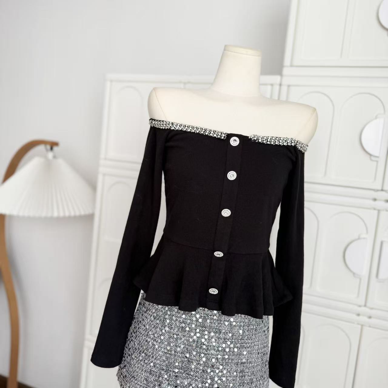 1757834367004_SMR2cS