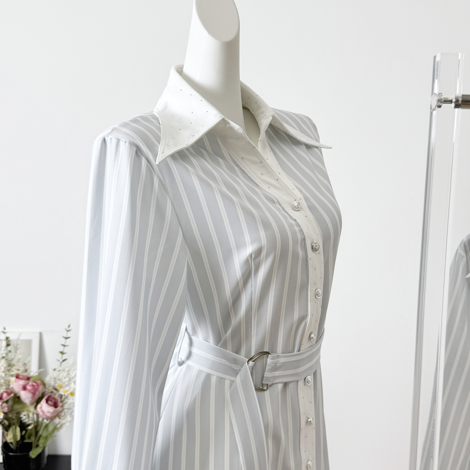 1758713125391_ElstRp