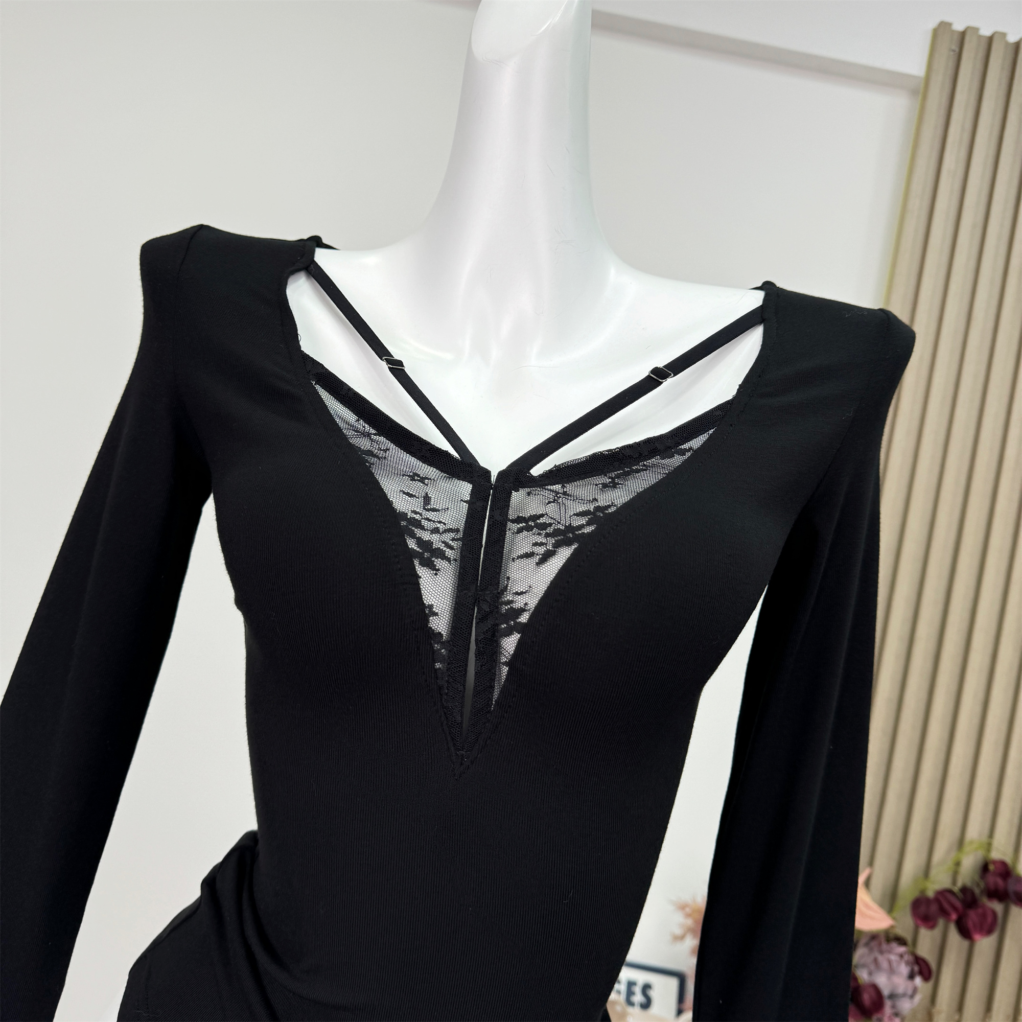 1734073935921_147818