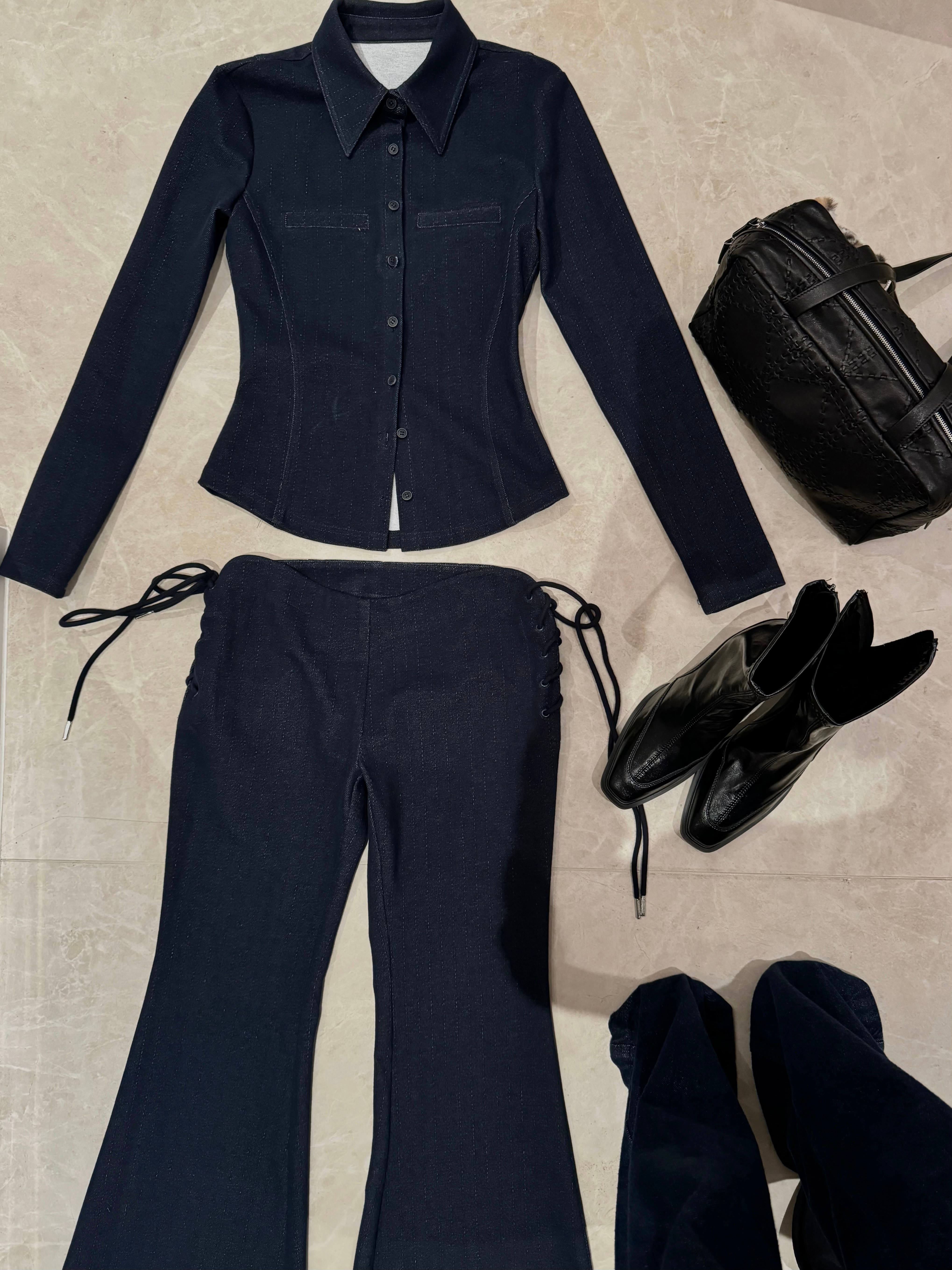 Facetune_25-10-2025-00-38-02