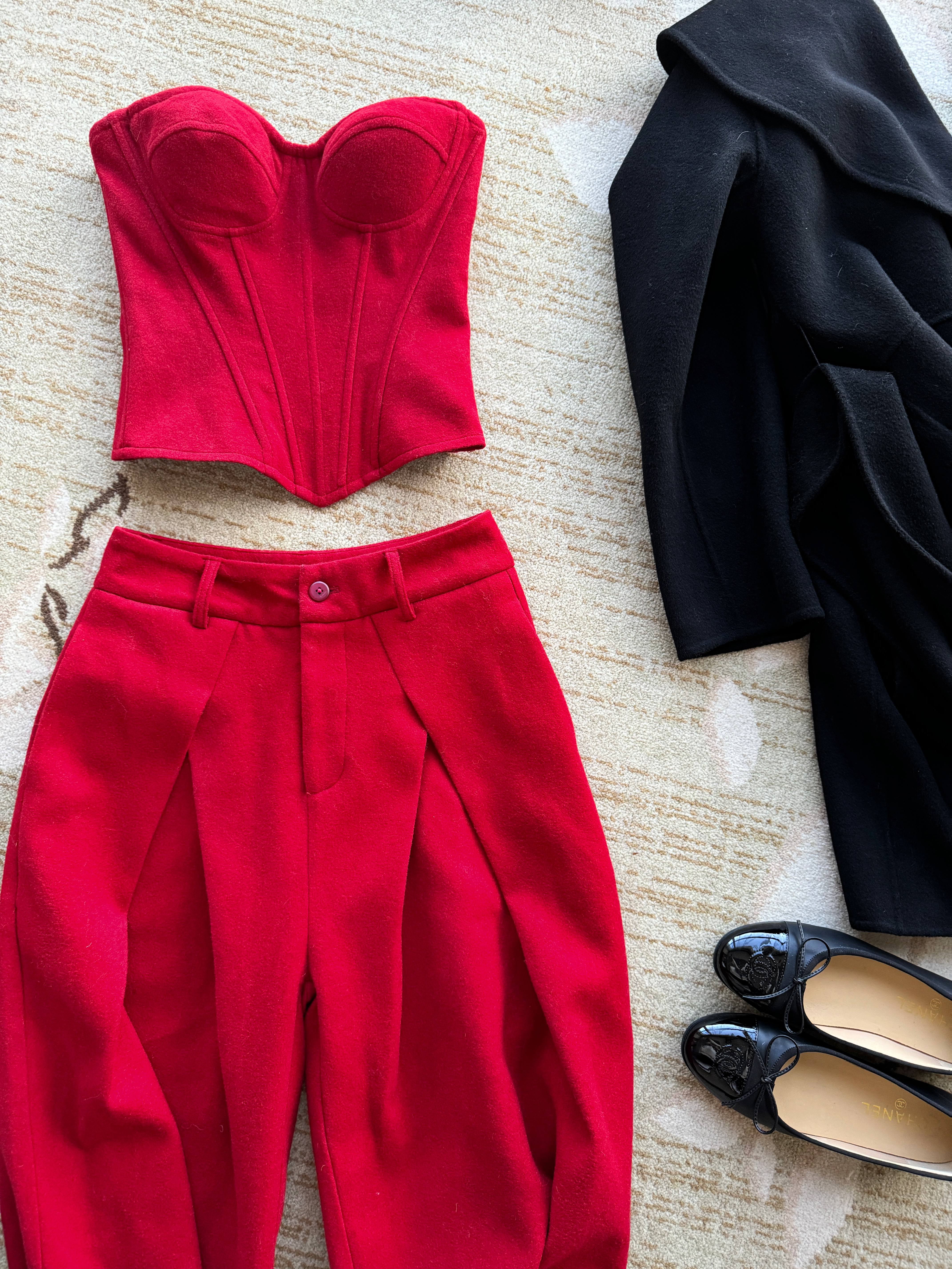 Facetune_27-10-2025-22-39-51