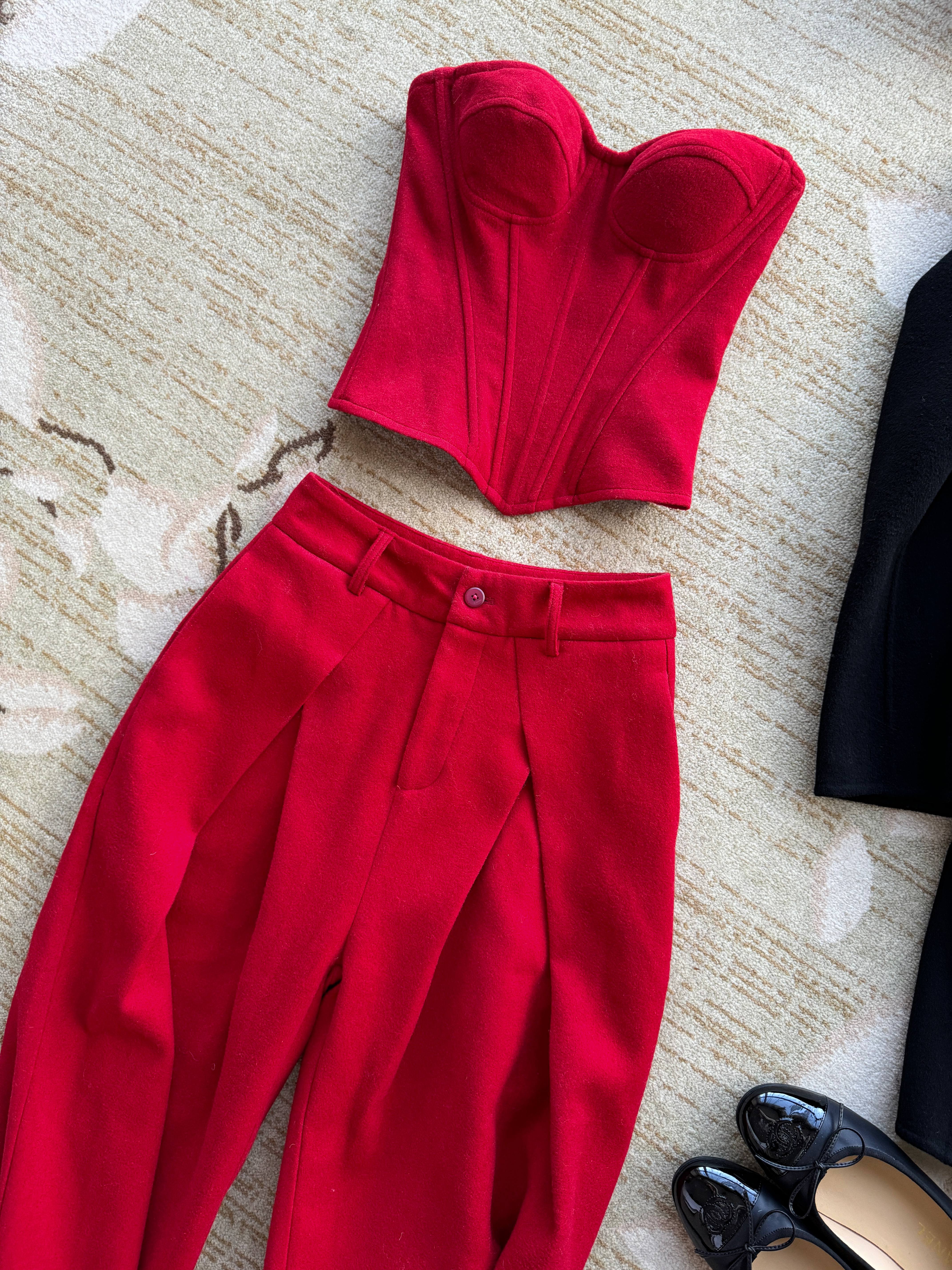 Facetune_27-10-2025-22-38-25