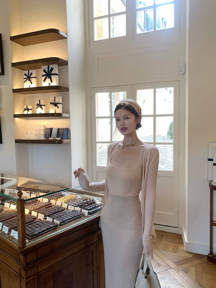 1763020397948_edit_1373128947107386