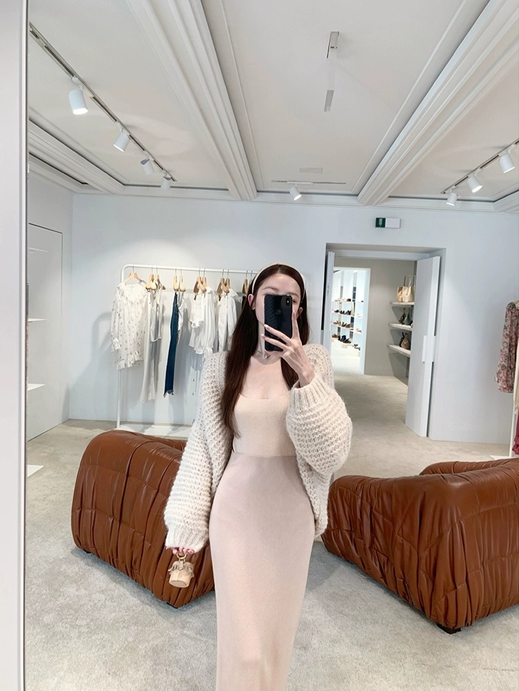 1763020411583_edit_1373080987652925