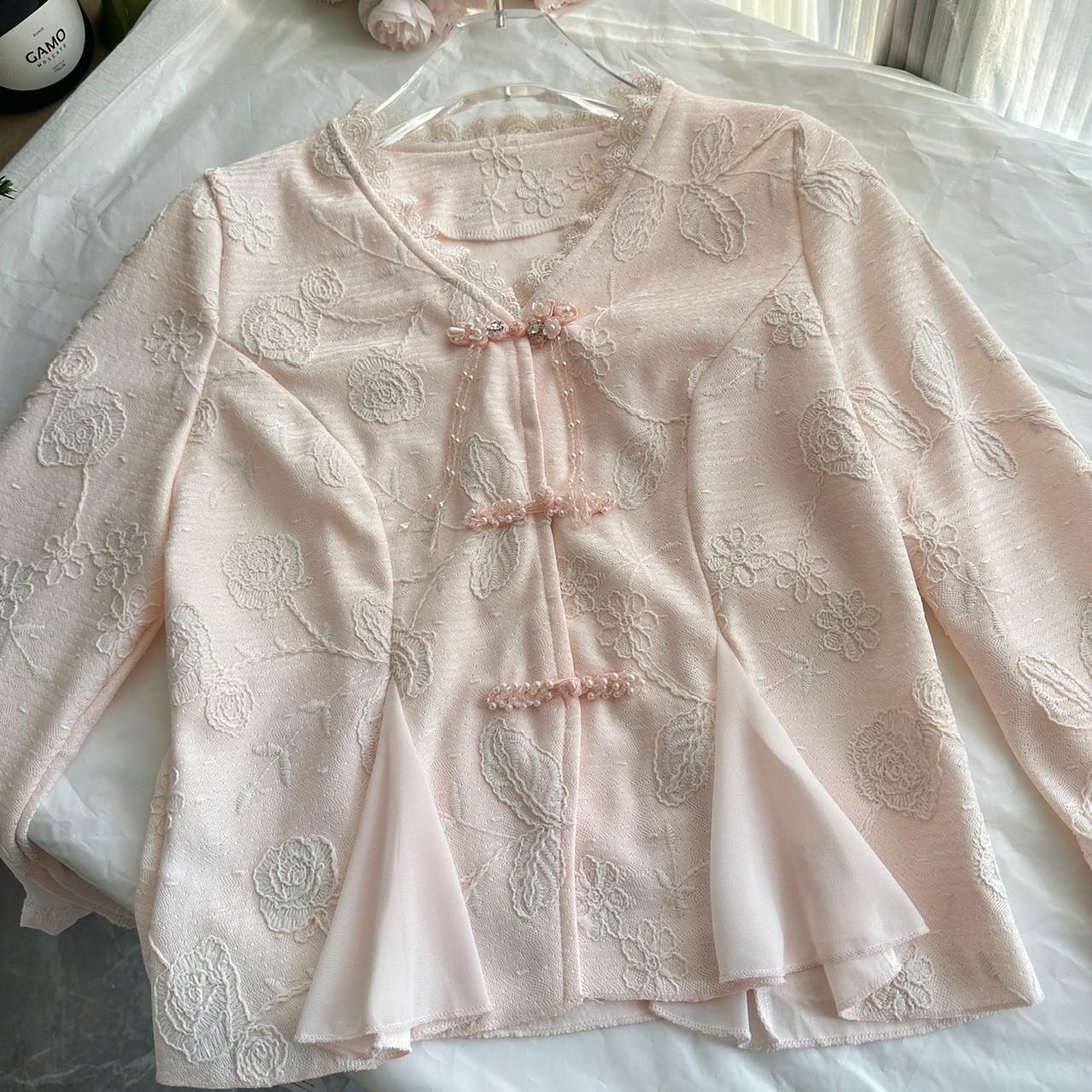 1760628630591_dnb8T5