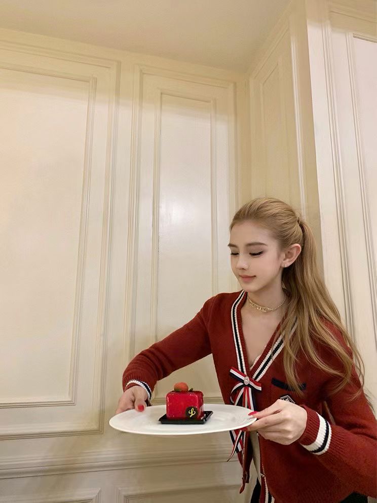 mmexport1764414412083