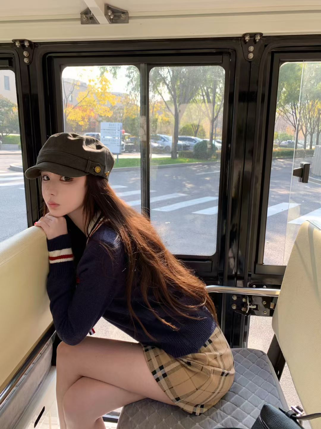 mmexport1764414425915