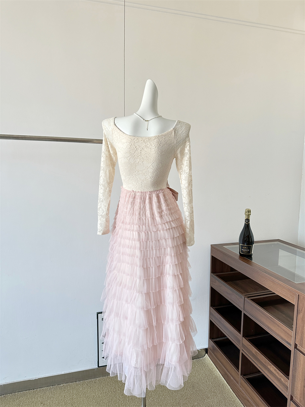 1764086478284_F3YhsL