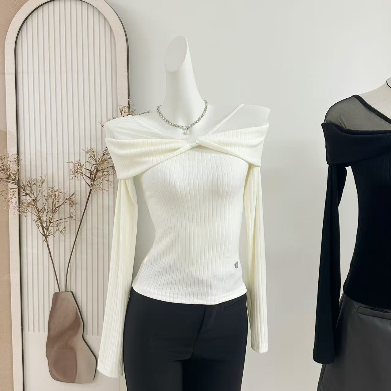 1763035015508_z3fVaq