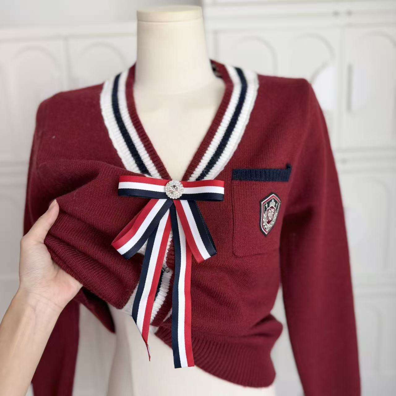 1764061327169_4nu8dB