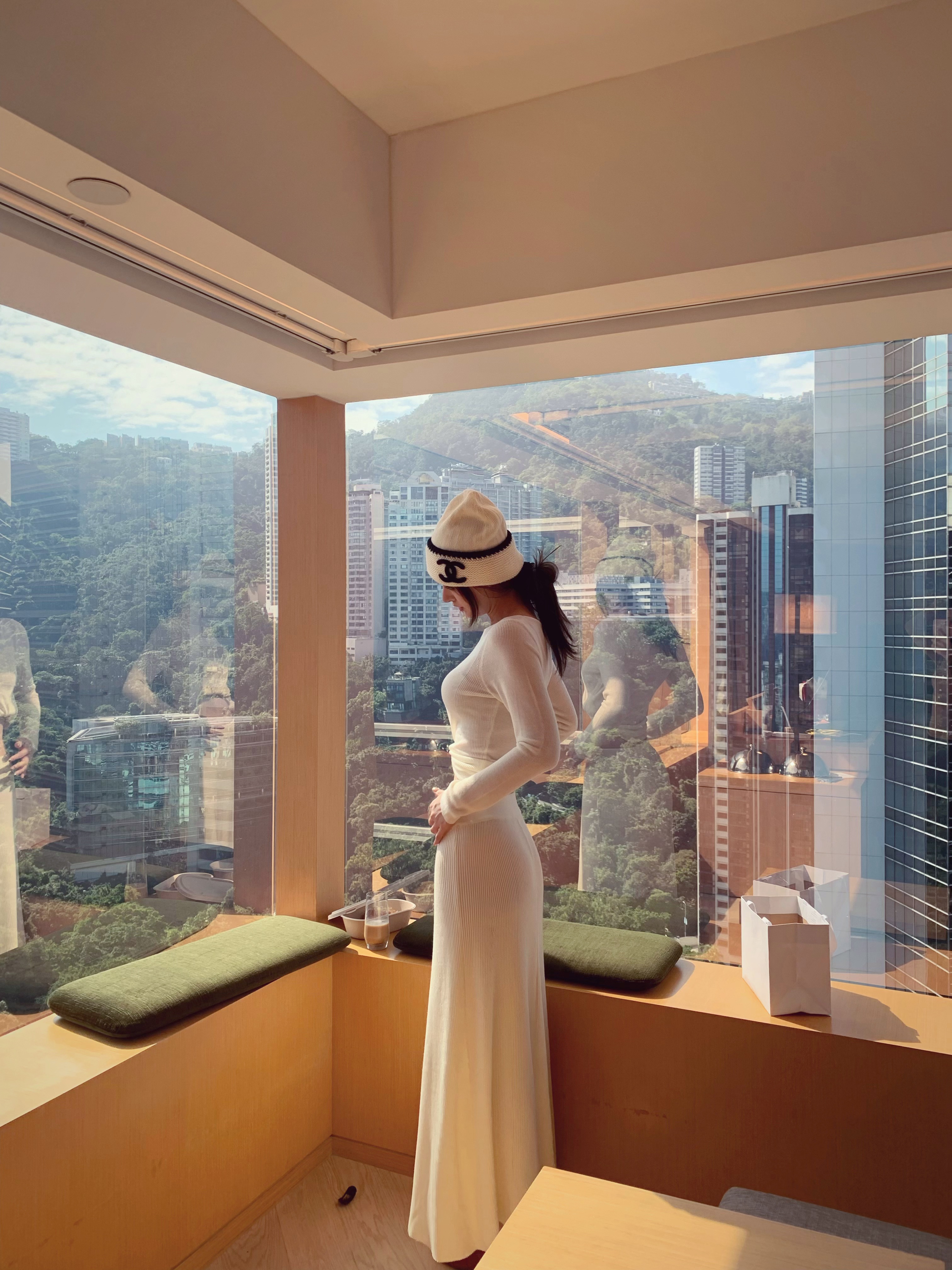 Facetune_27-11-2025-00-35-46