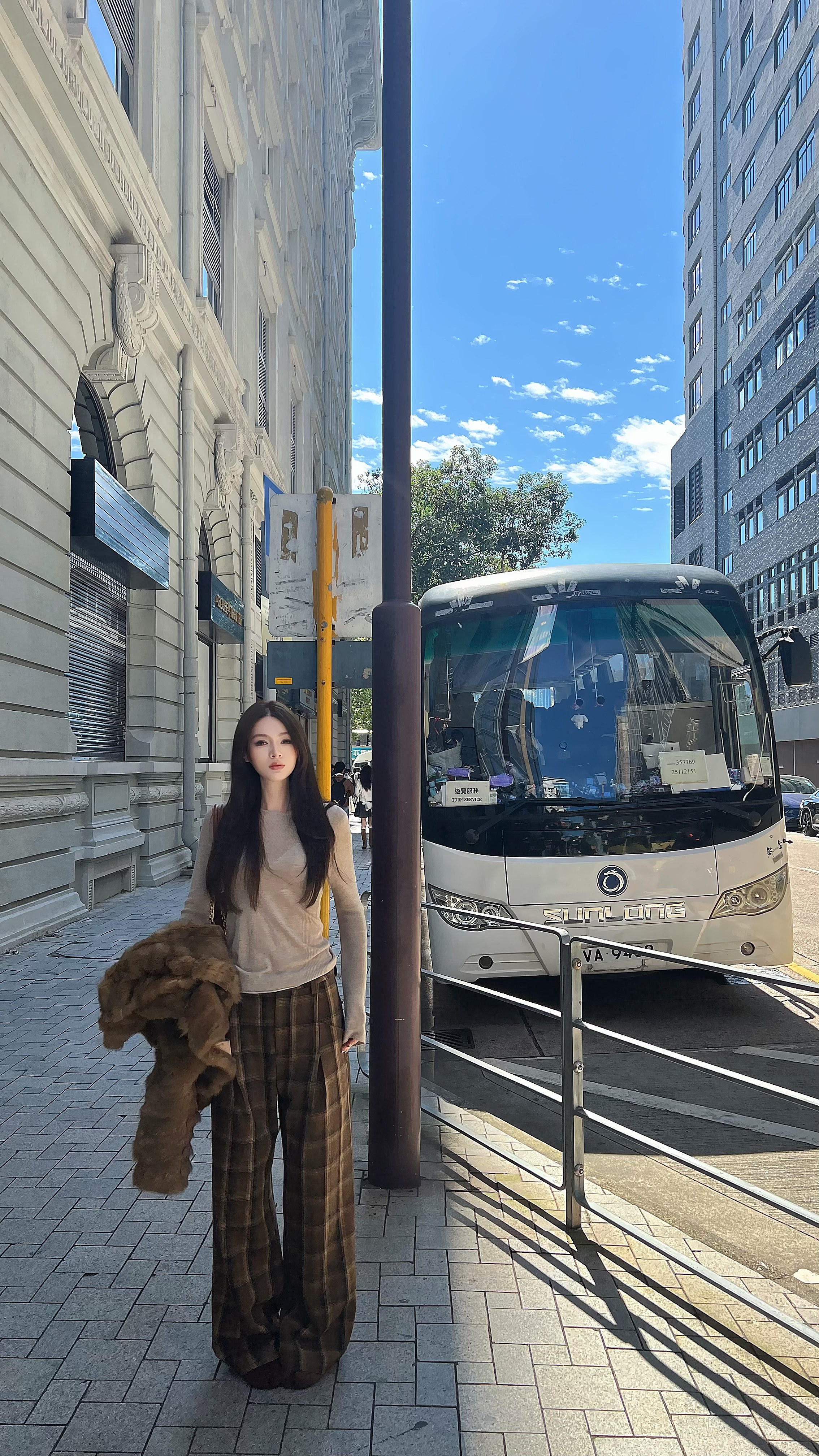 Facetune_26-11-2025-23-30-05