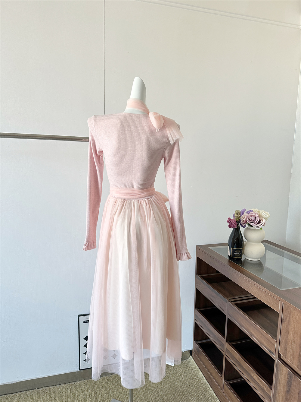 1764085943756_Vtwdiq