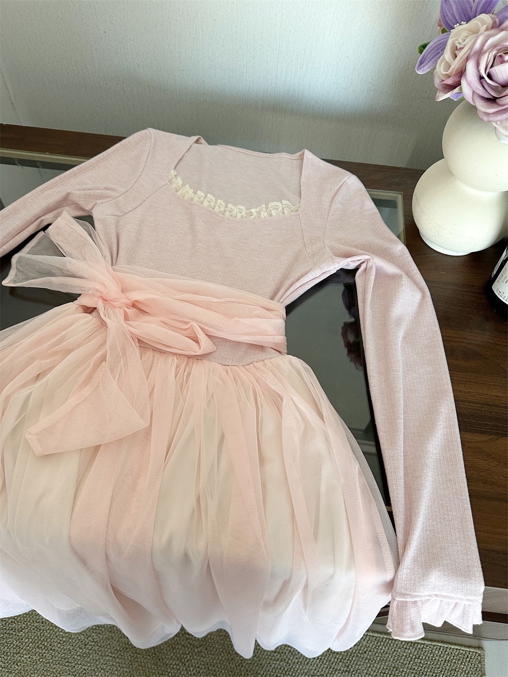 1764085943946_IFU7Ps